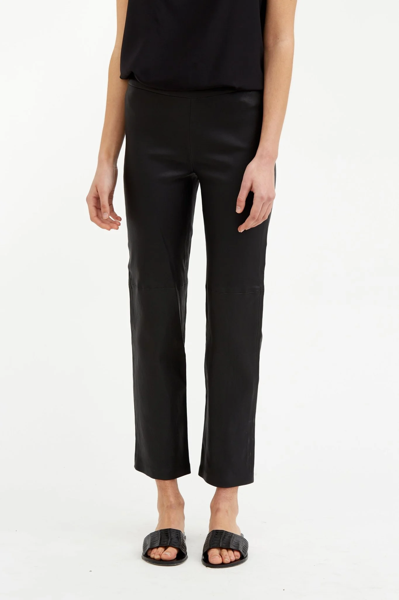 CATERINA ANKLE STRAIGHT LEG PANT IN STRETCH LEATHER - Image 7