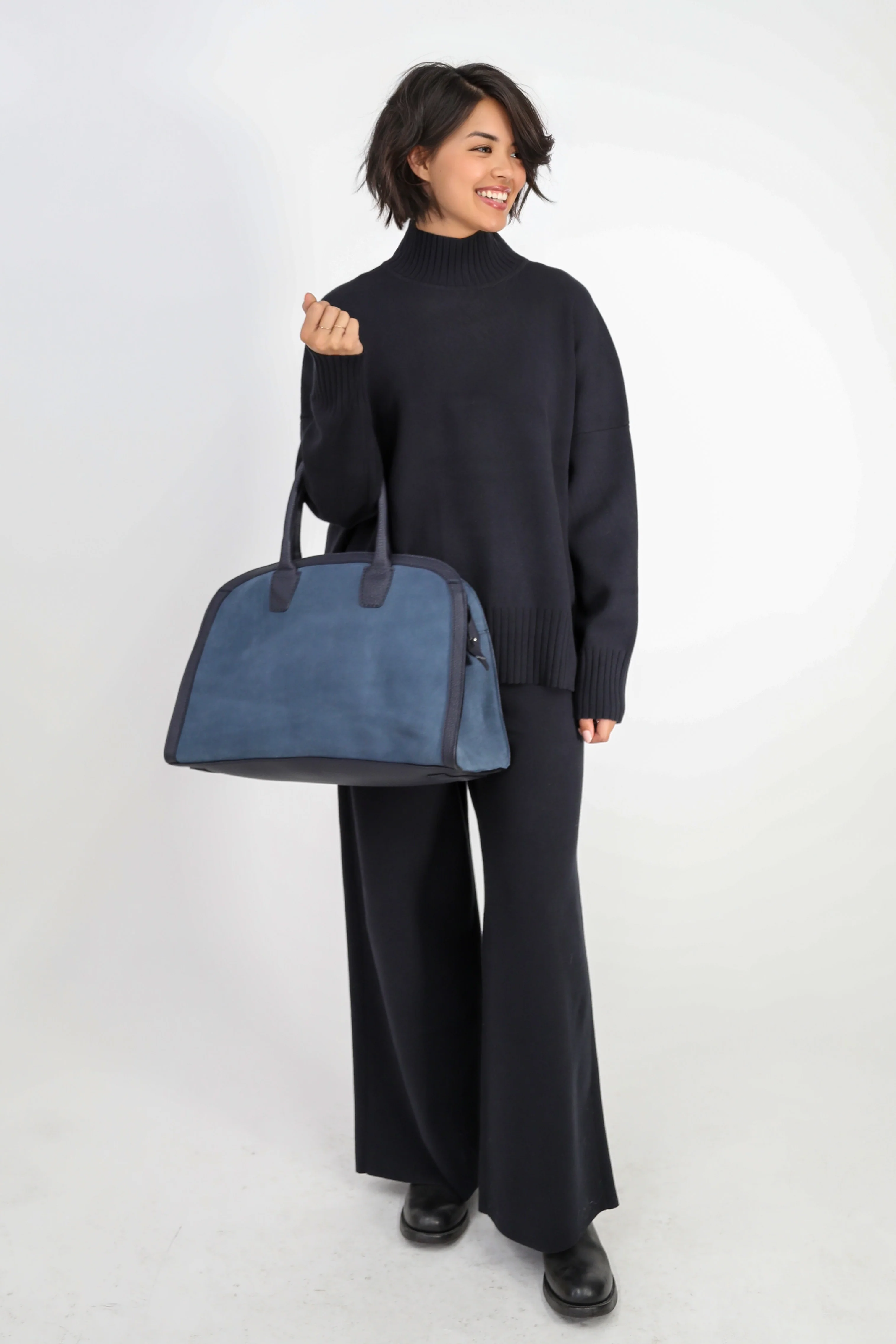 ARDEN HANDBAG IN ITALIAN SUEDE NAVY TRIM - Image 2
