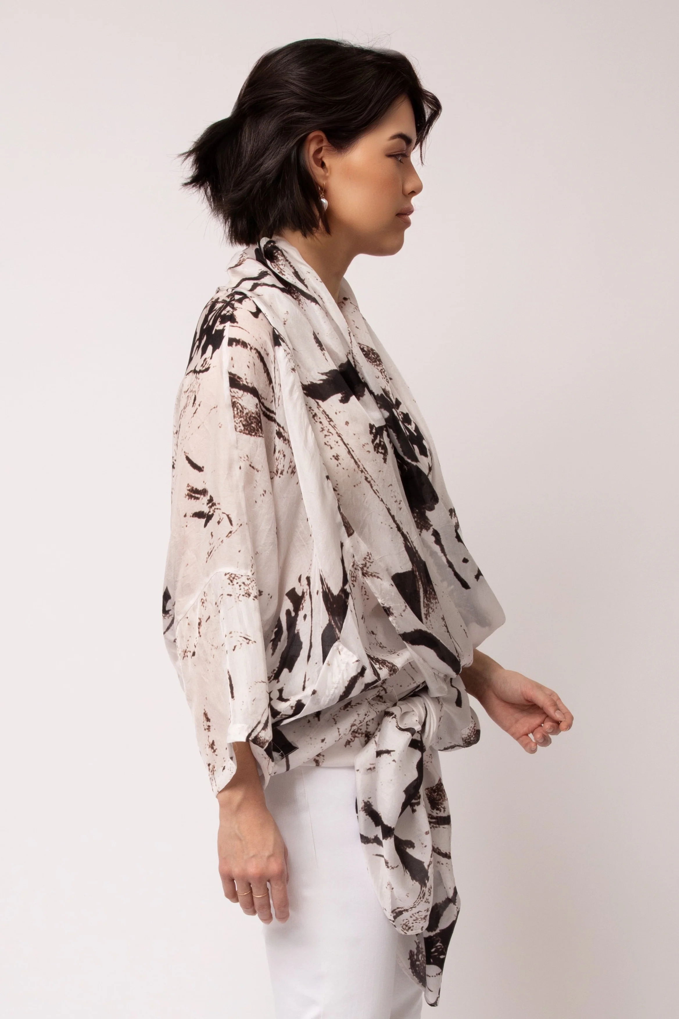 ATHENA CAPE WRAP IN SILK VOILE IN TRACE OF SPRING - Image 8