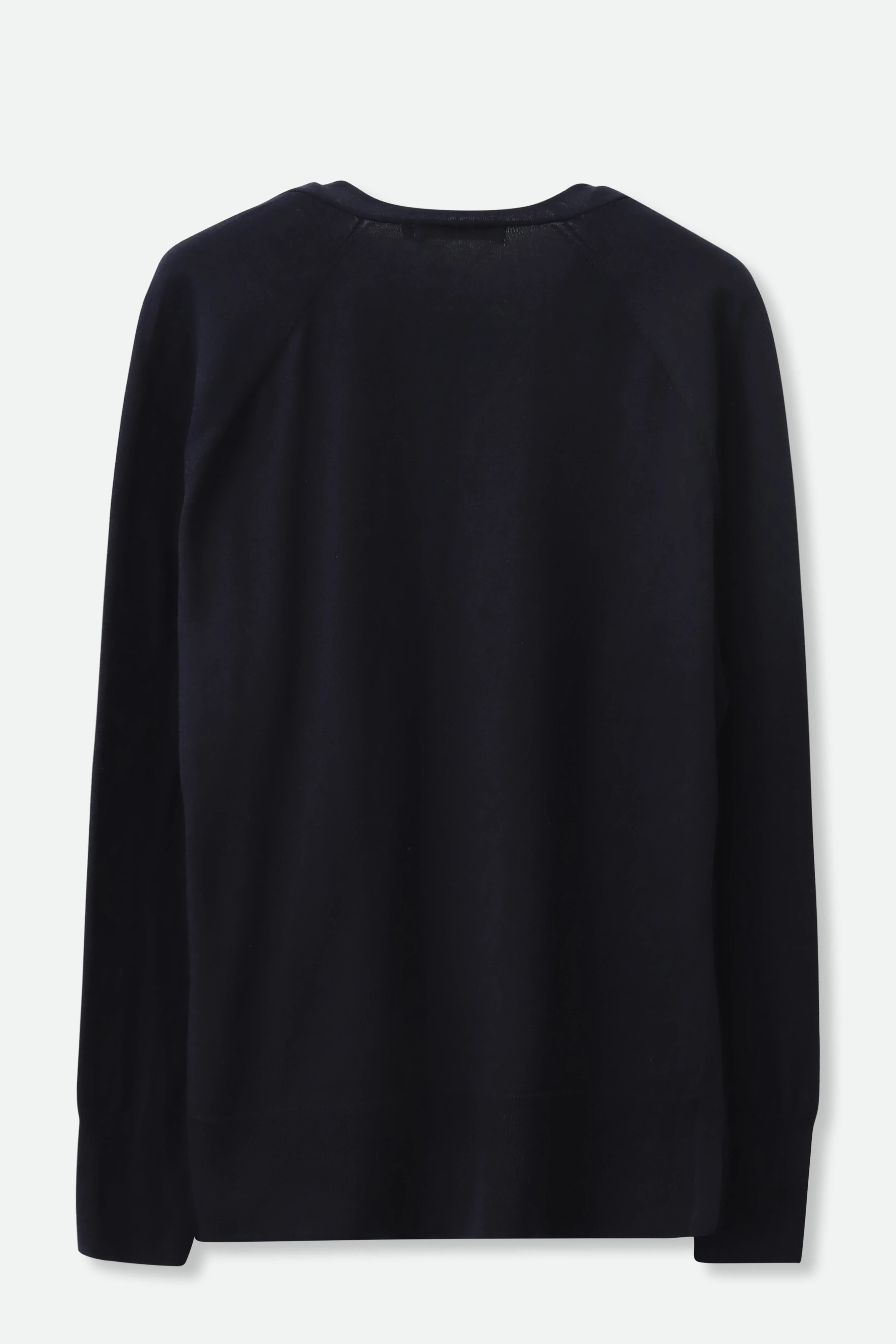 LIMITED EDITION AVERY V NECK TUNIC IN DOUBLE KNIT PIMA COTTON - Image 11