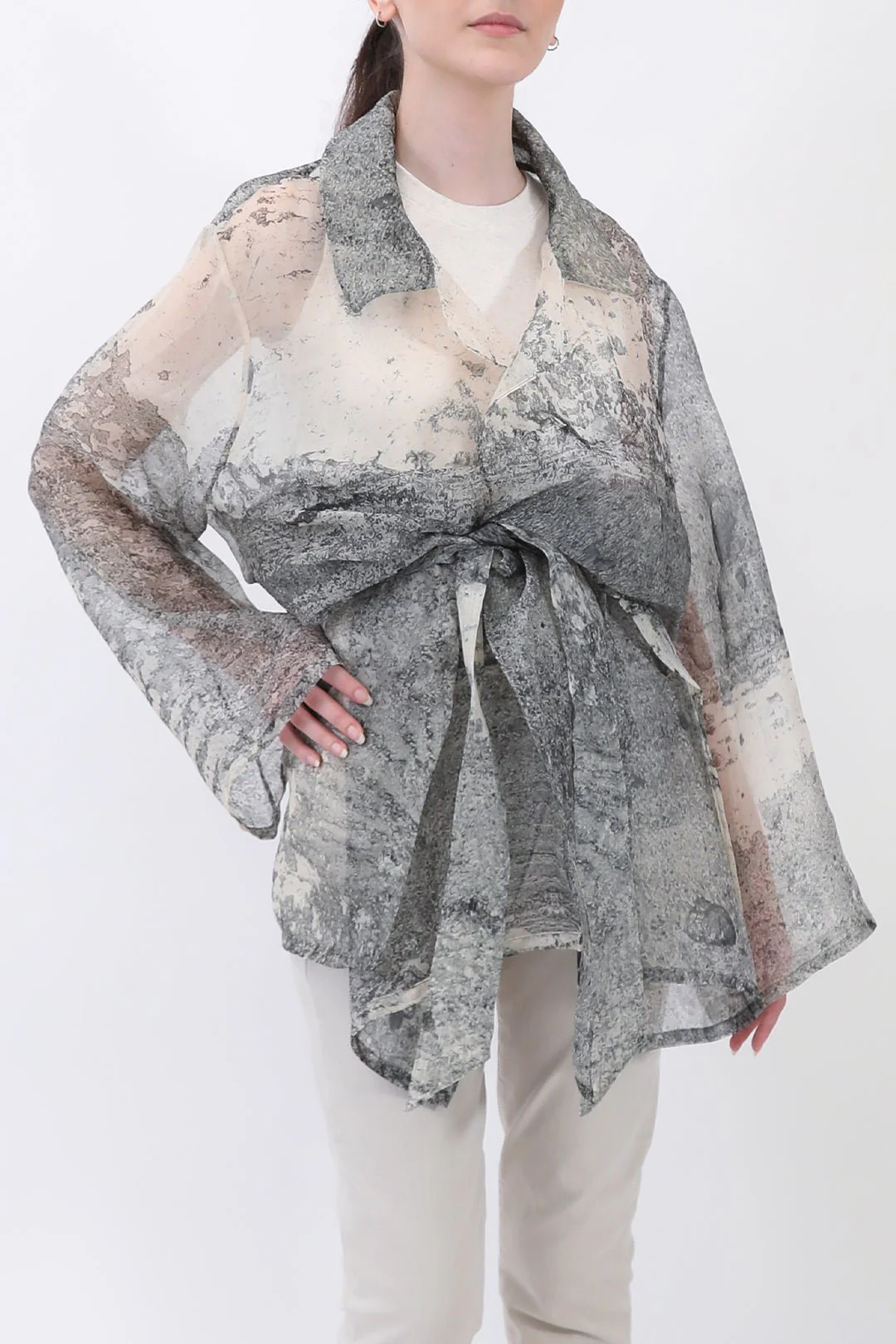 BLYTHE SILK ORGANZA DRESS JACKET IN CEMENT - Image 4