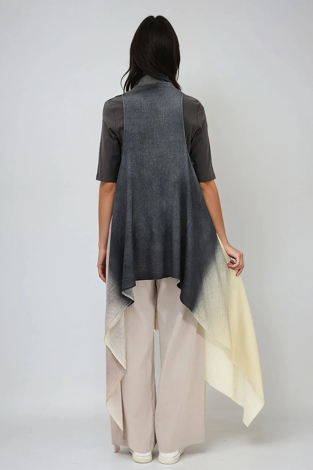 BREZZA CARDI IN LUNAR NIGHT - Image 5