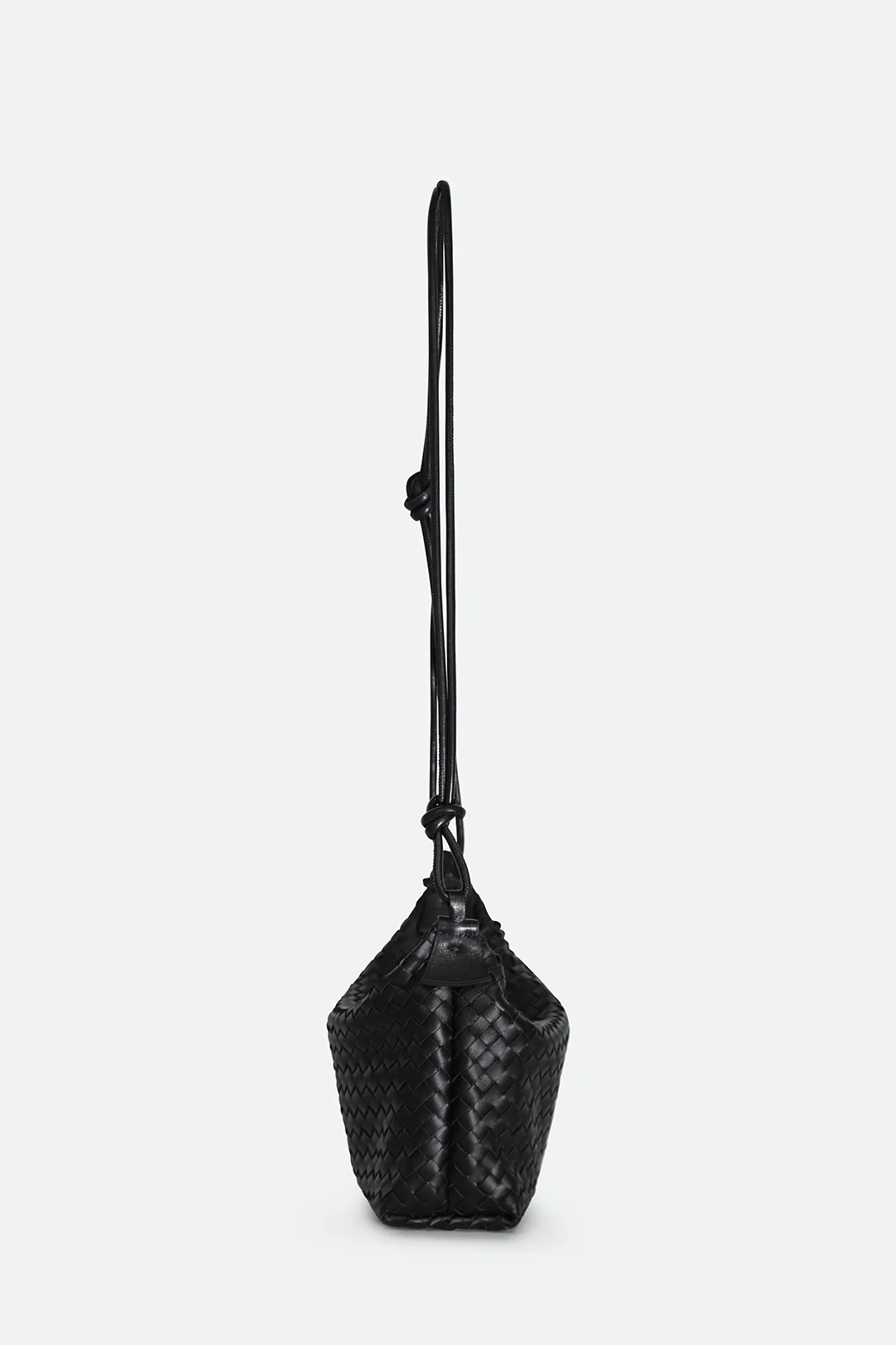BRIATA BAG IN WOVEN LEATHER BLACK - Image 4