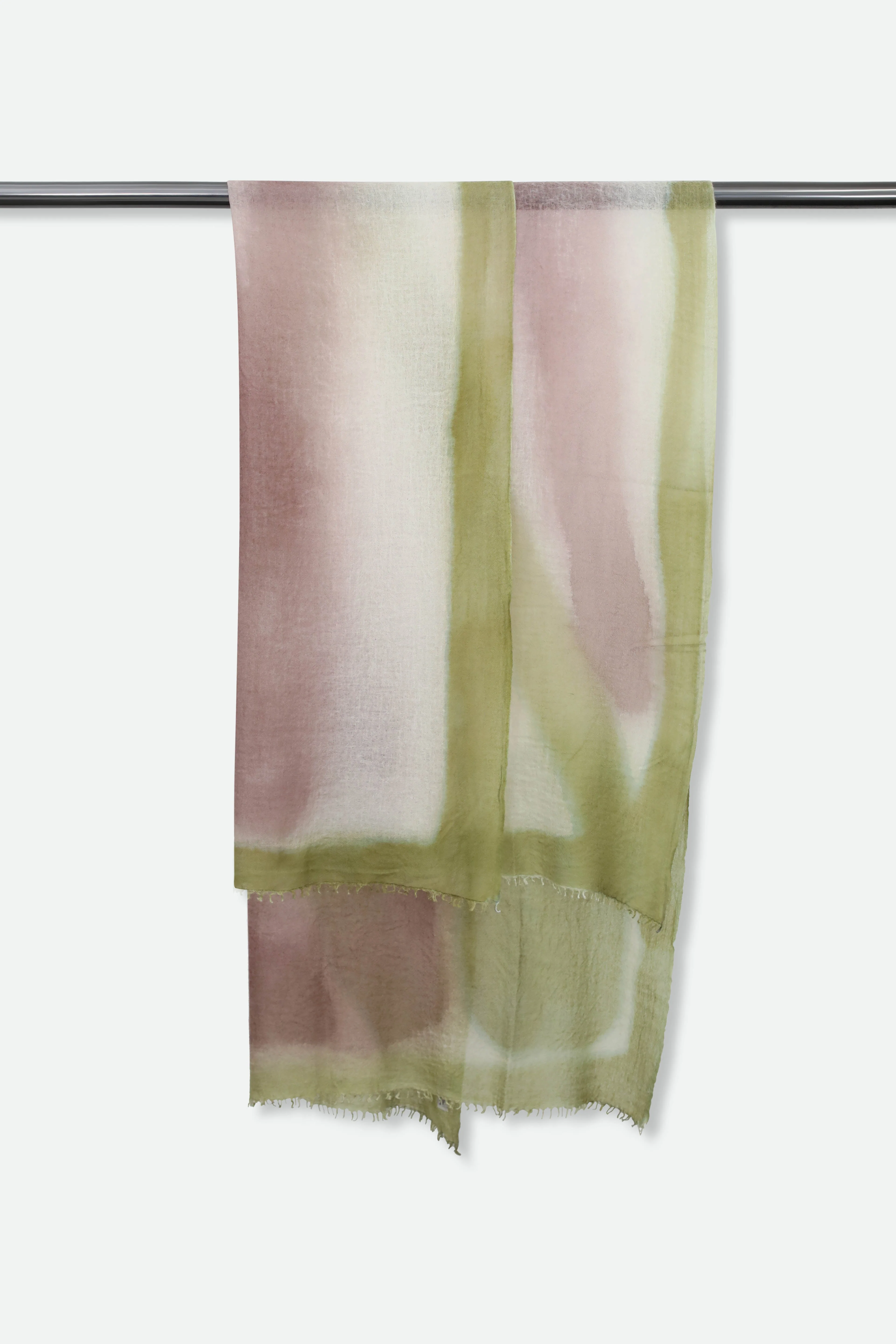 PISTACHIO CHATEAU SCARF IN HAND DYED CASHMERE - Image 2