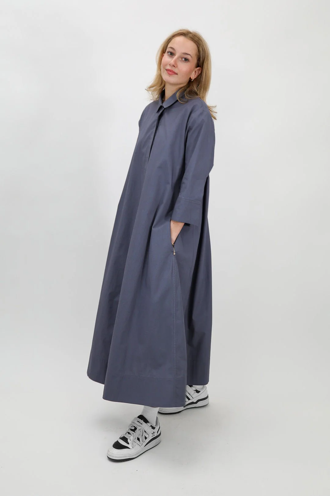 DANNI DRESS IN ITALIAN COTTON SLATE CHARCOAL - Image 4