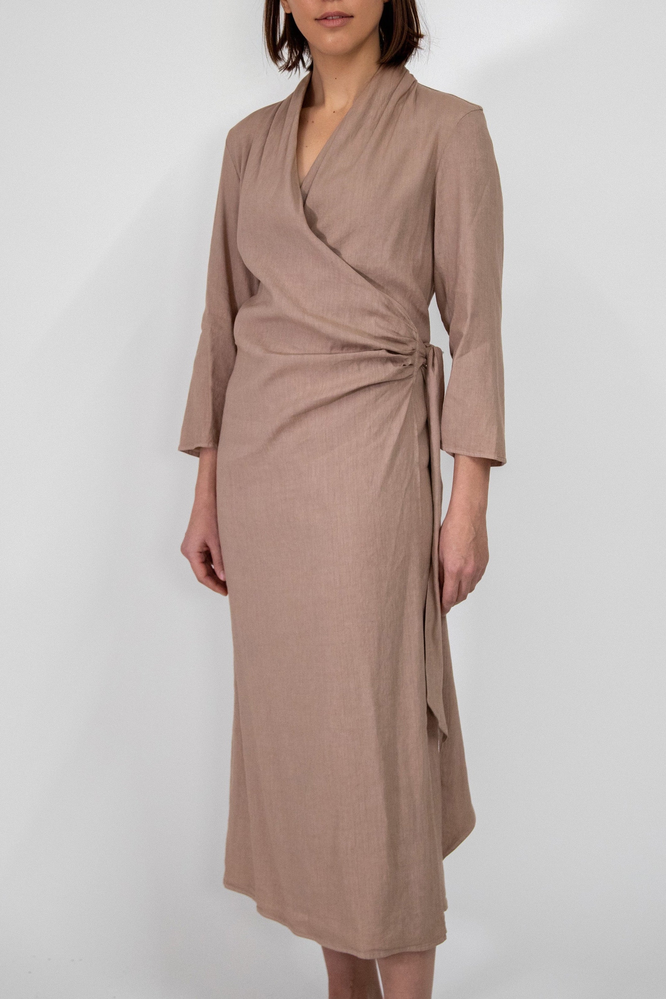 DIANE WRAP DRESS IN ITALIAN LINEN STRETCH - Image 11