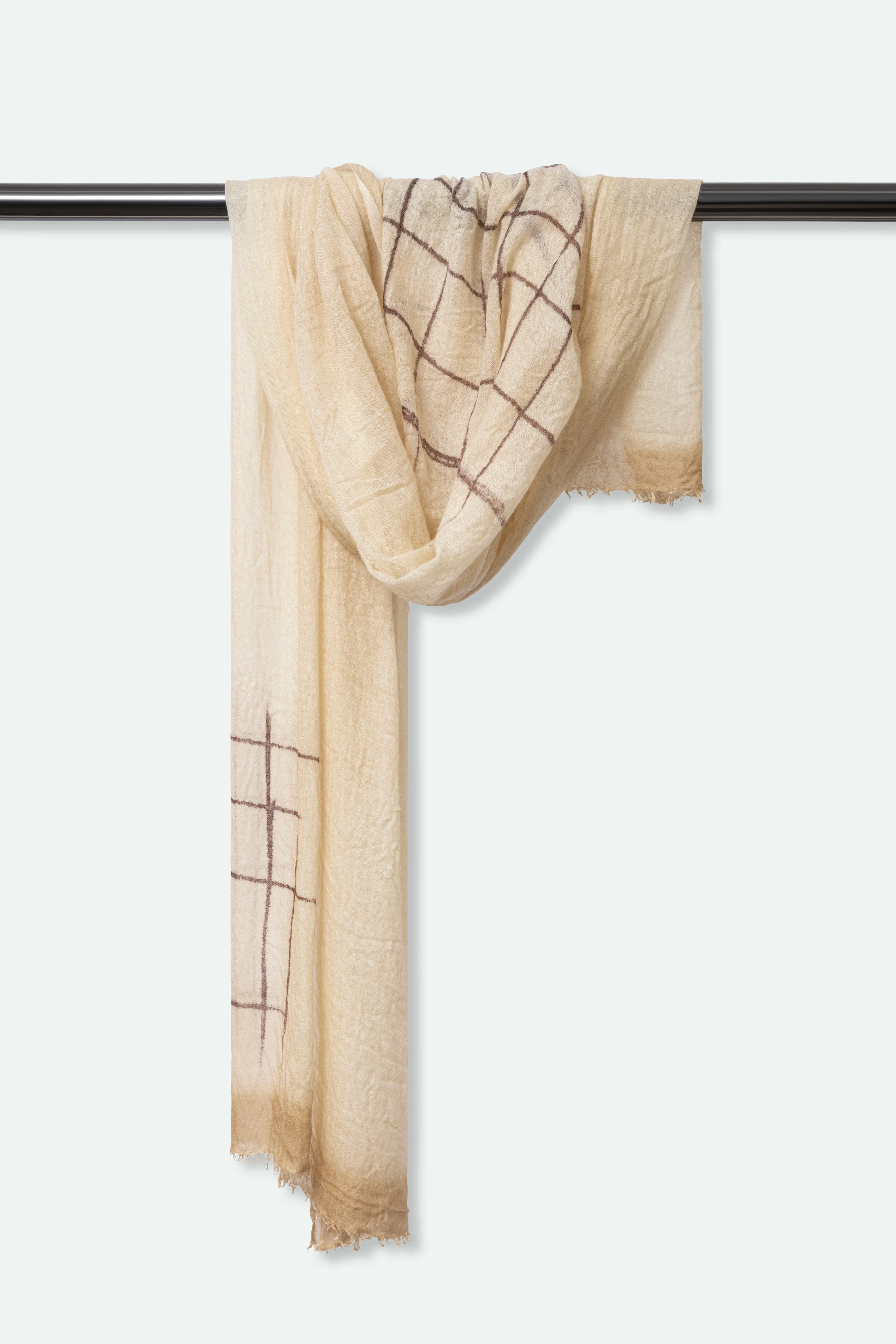 DISEGNO SCARF IN HAND DYED CASHMERE - Image 3