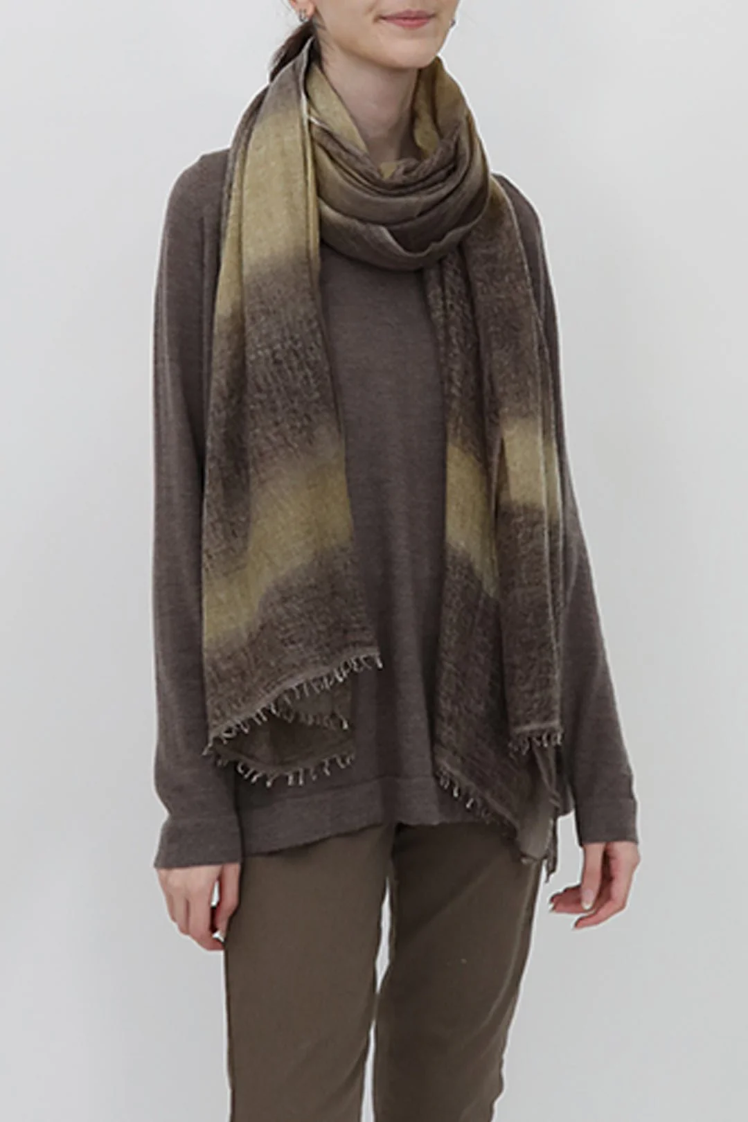 DRIFTWOOD ISCHIA SCARF IN HAND DYED CASHMERE - Image 4