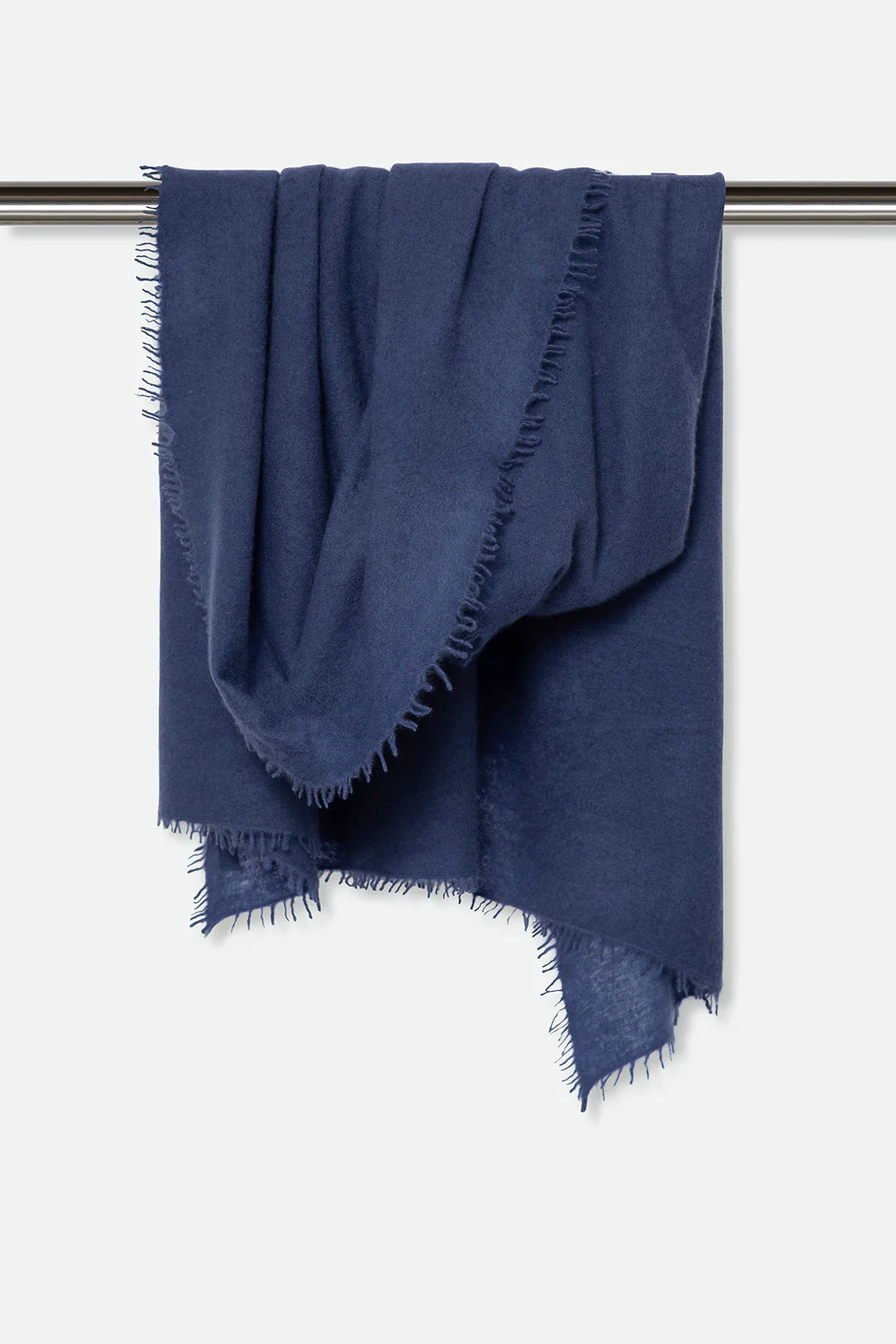 ÉLAN SCARF IN CASHMERE ELECTRIC BLUE - Image 3