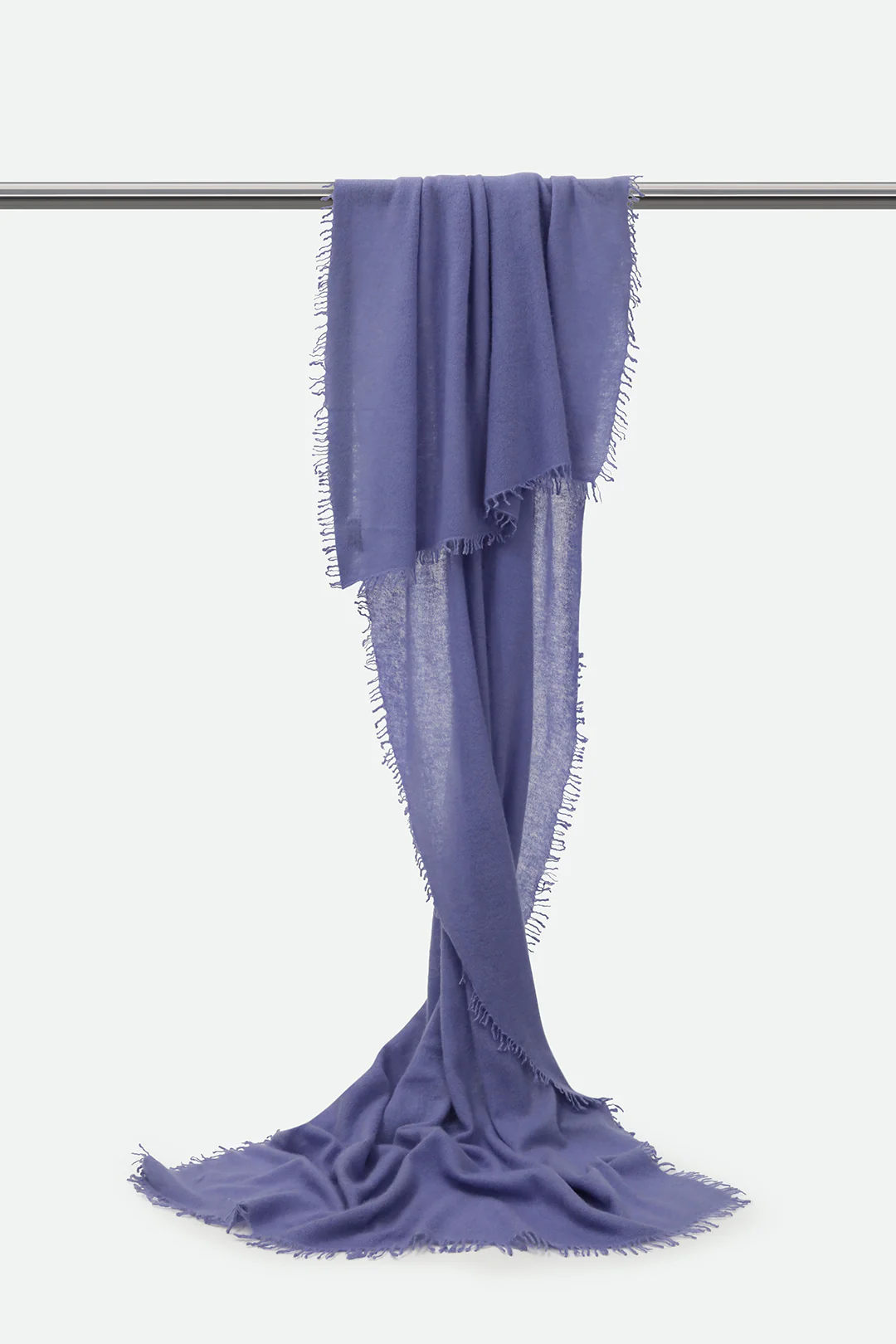 ÉLAN SCARF IN CASHMERE MARLIN - Image 5