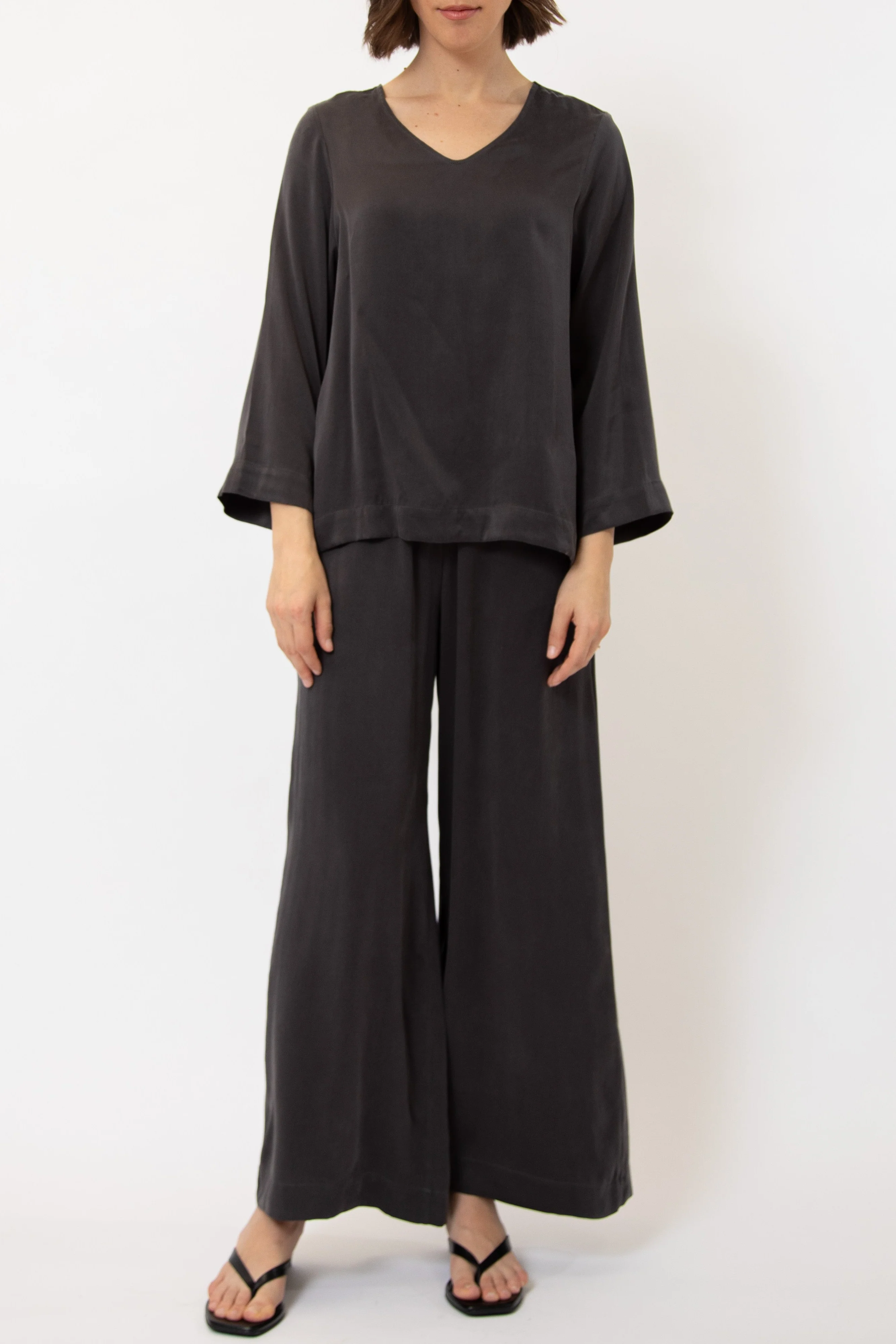 INES V-NECK TUNIC IN GARMENT DYED SILK CHARMEUSE