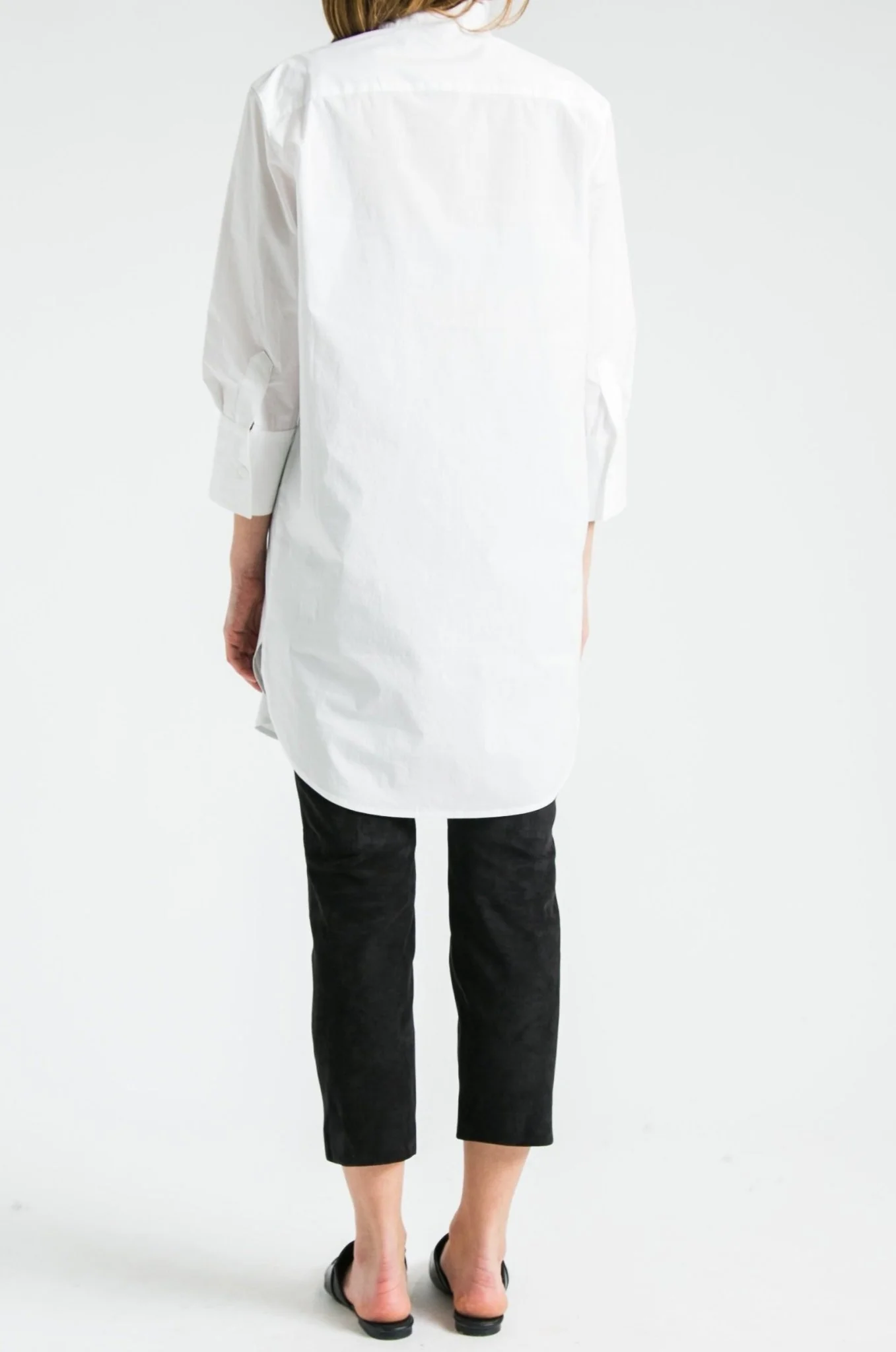 SARLA LONG BUTTON DOWN SHIRT IN ITALIAN  POPLIN - Image 8