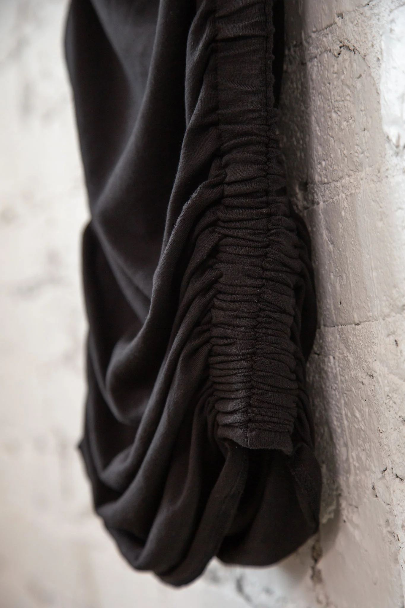 SIDE RUCHED SKIRT IN PIMA COTTON STRETCH - FINAL FEW SIZES 0-6 - Image 2