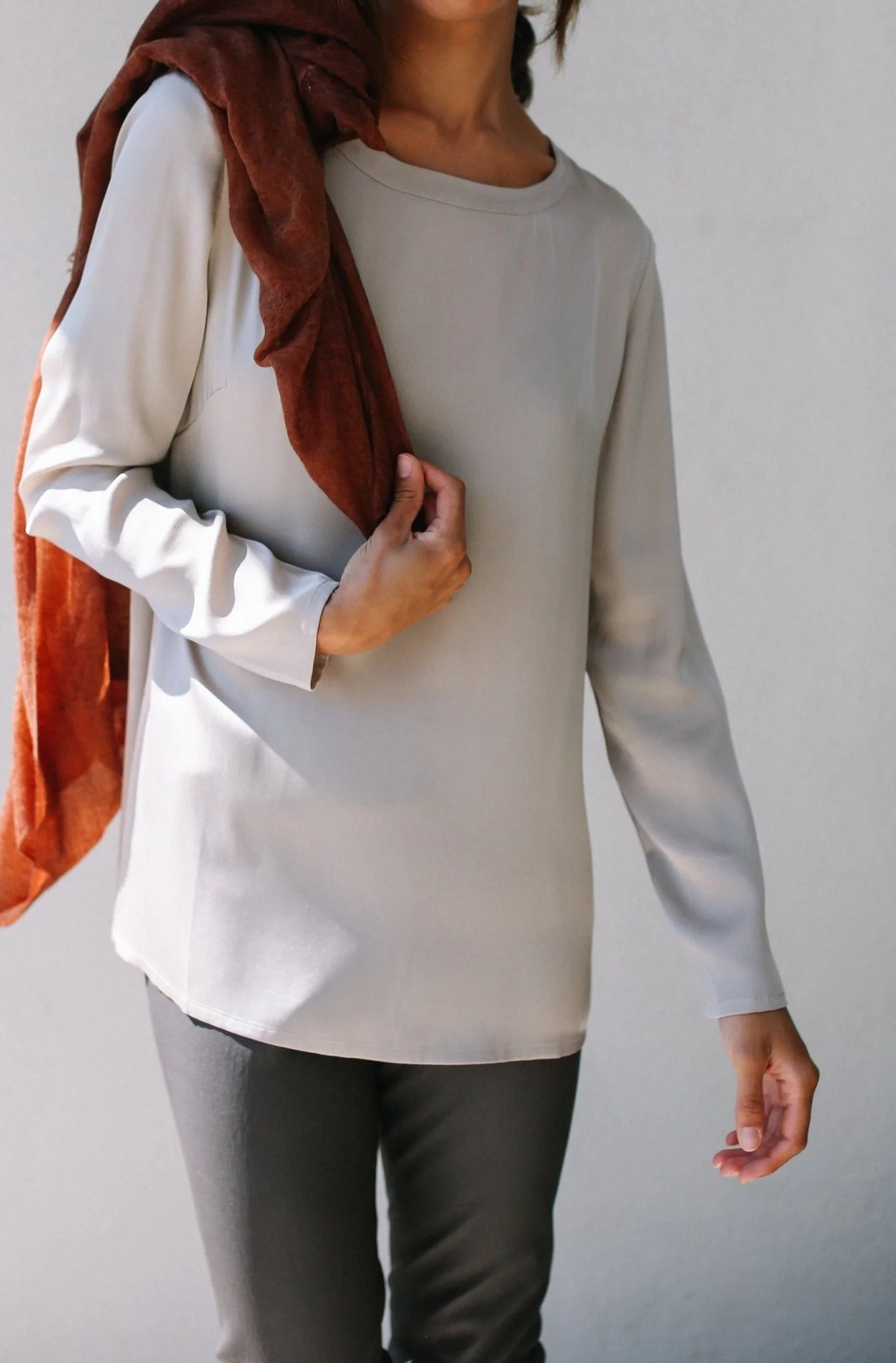 THEO TOP IN STRETCH SILK GEORGETTE - Image 3