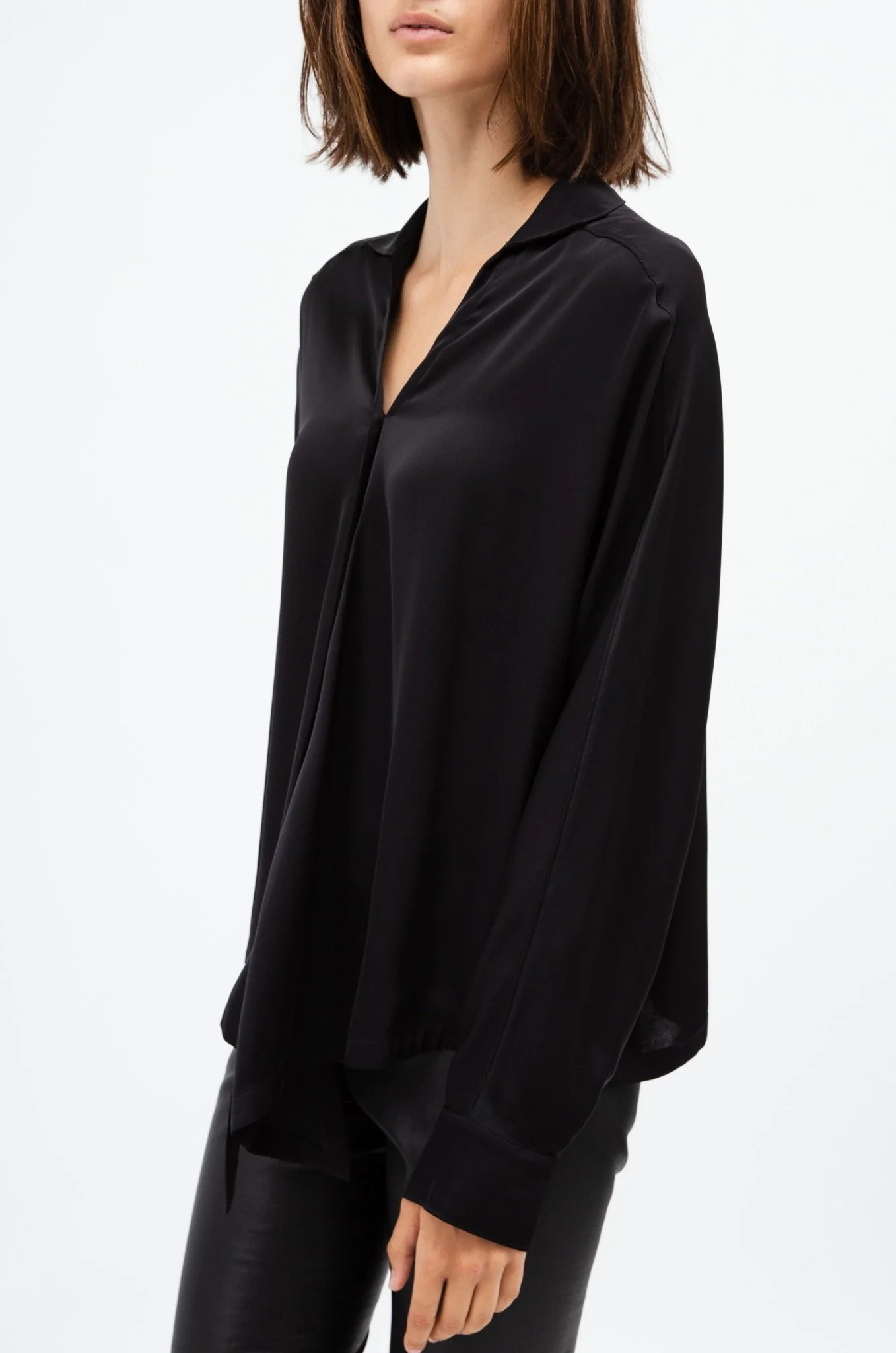 MARIE BLOUSE IN STRETCH SILK GEORGETTE - Image 3