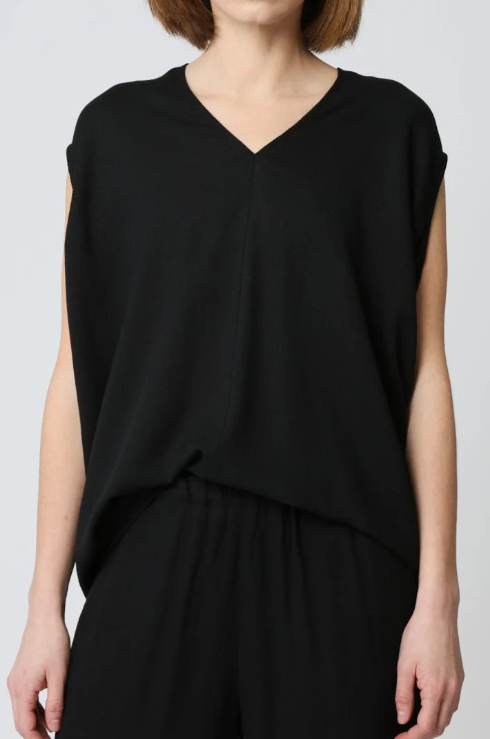 DION V-NECK TOP IN WOOL BLEND