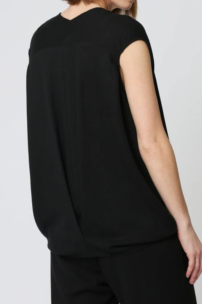 DION V-NECK TOP IN WOOL BLEND - Image 2