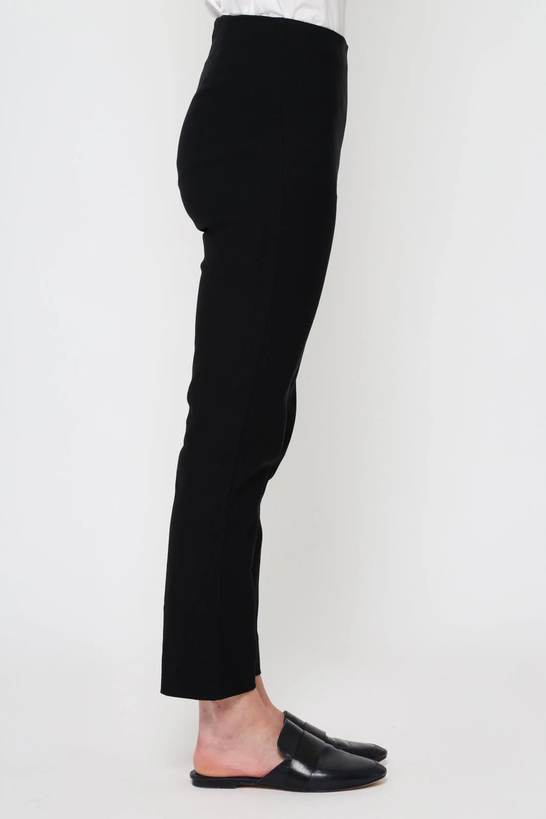STRAIGHT LEG PANT IN TECHNICAL STRETCH - Image 3
