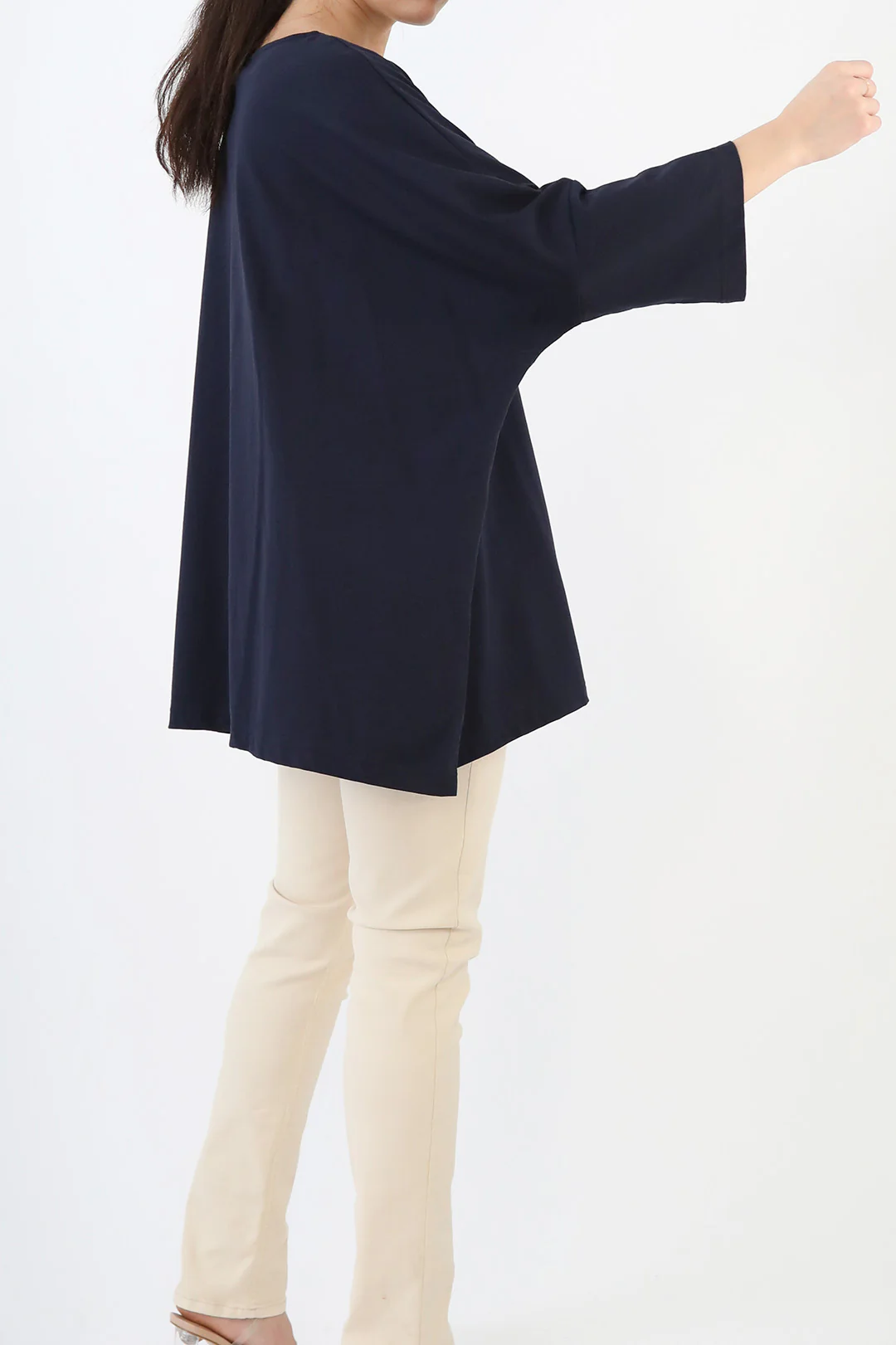 RAYA BOATNECK OVERSIZED TUNIC IN ITALIAN COTTON JERSEY - Image 2