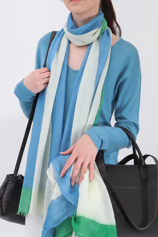 ROWAN OVAL V FRINGE NECK IN HAND-DYED CASHMERE - Image 5