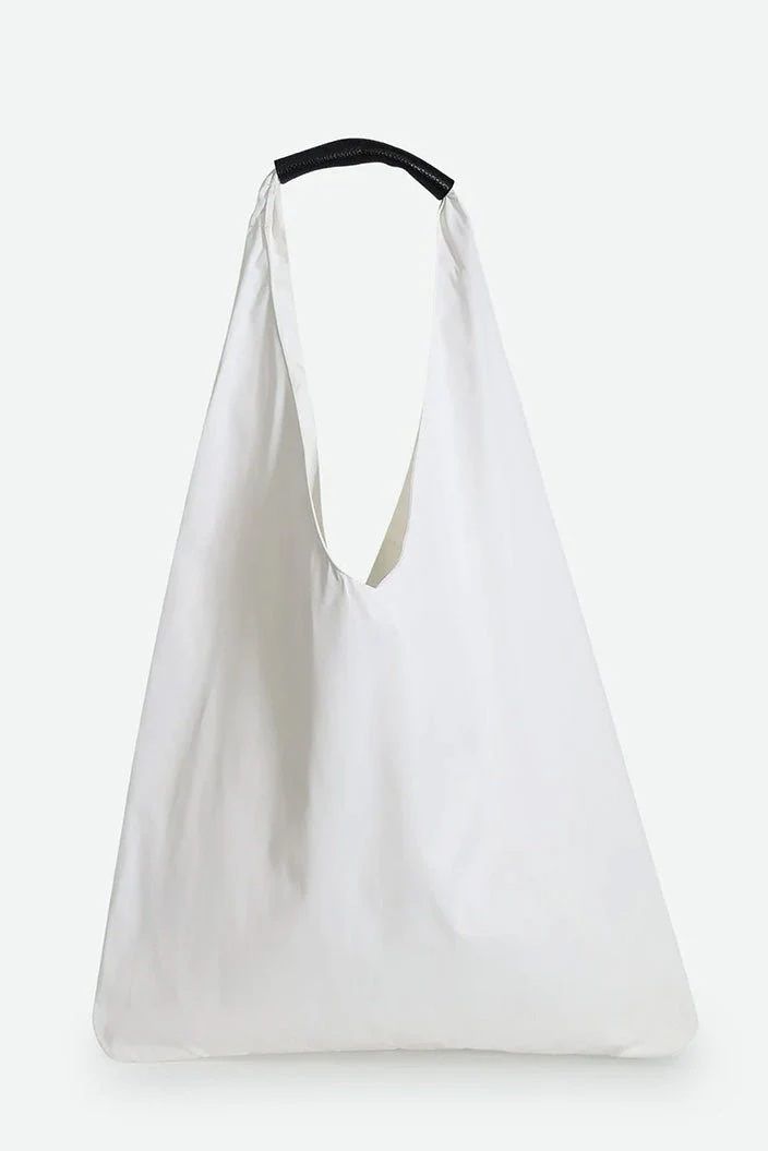 RAINPROOF GALLERY TOTE - Image 14