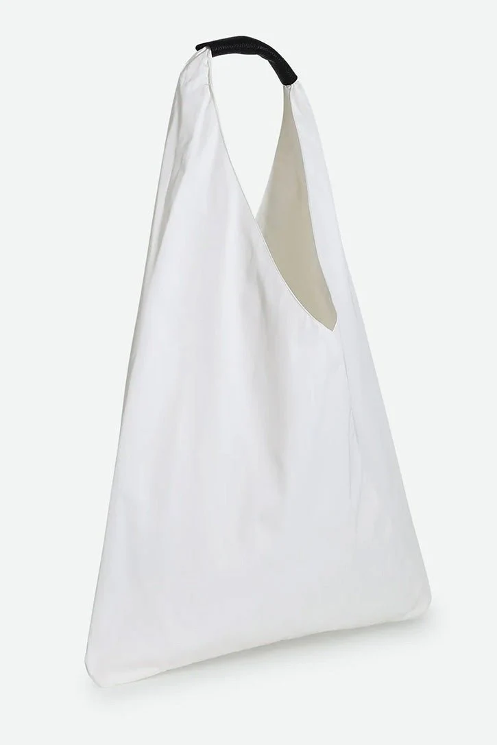 RAINPROOF GALLERY TOTE - Image 15