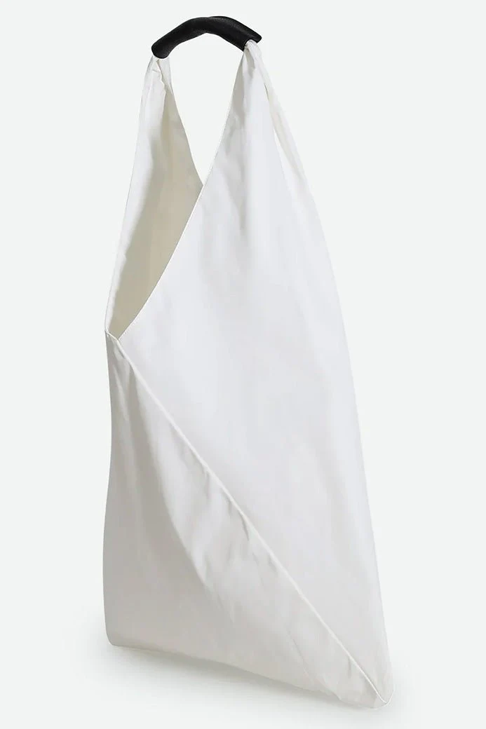 RAINPROOF GALLERY TOTE - Image 16