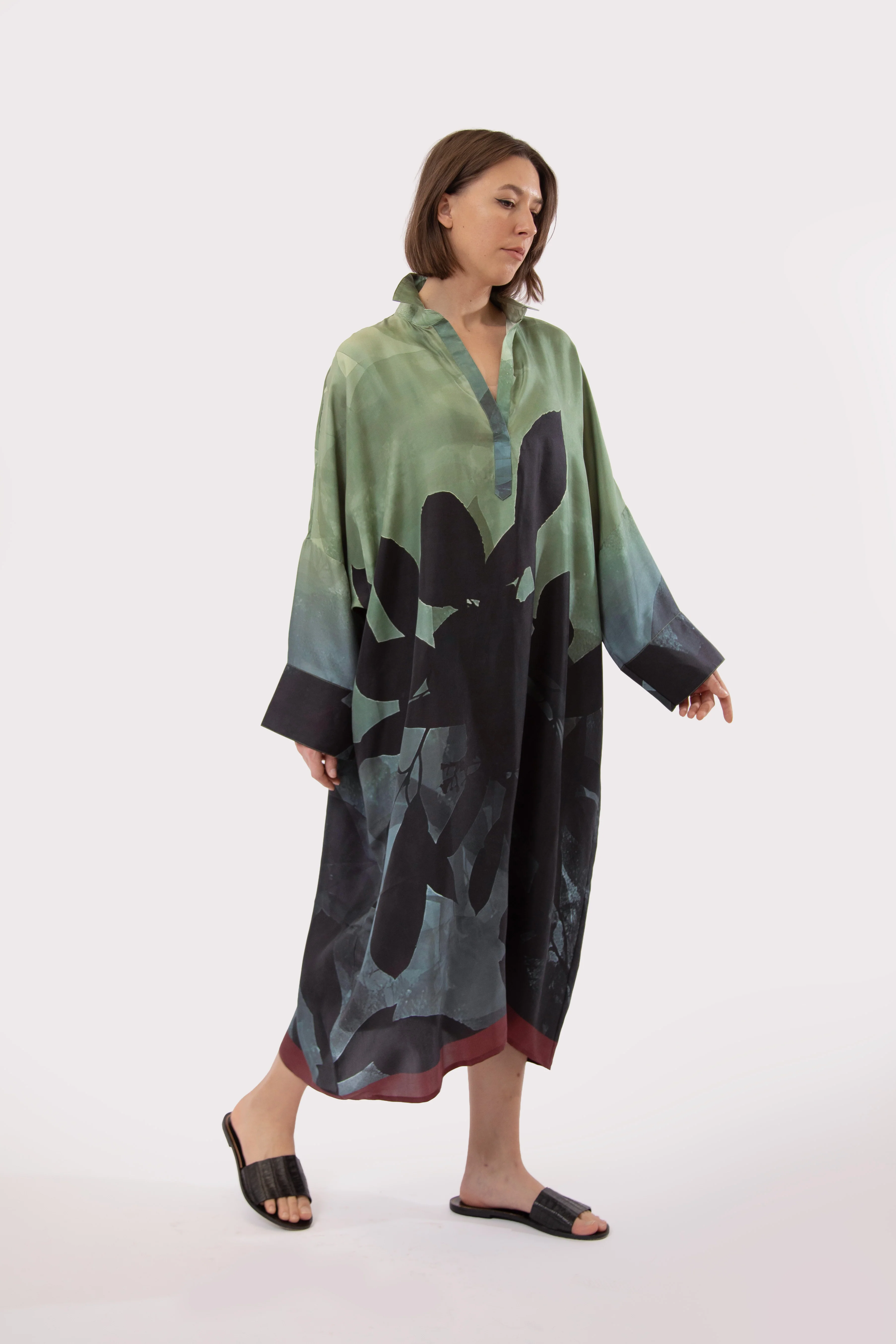 KONA KAFTAN IN SILK TWILL REVES SARCELLE