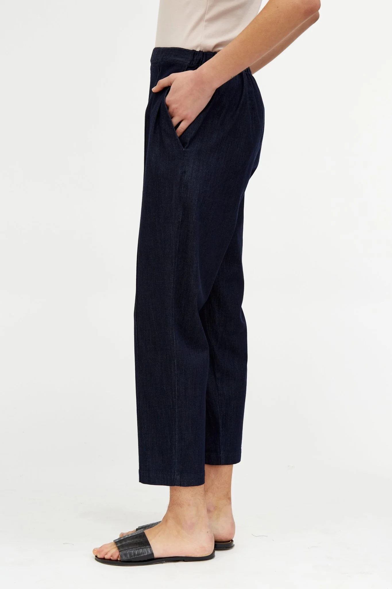 SHAY PANT IN LIGHTWEIGHT STRETCH DENIM - Image 4