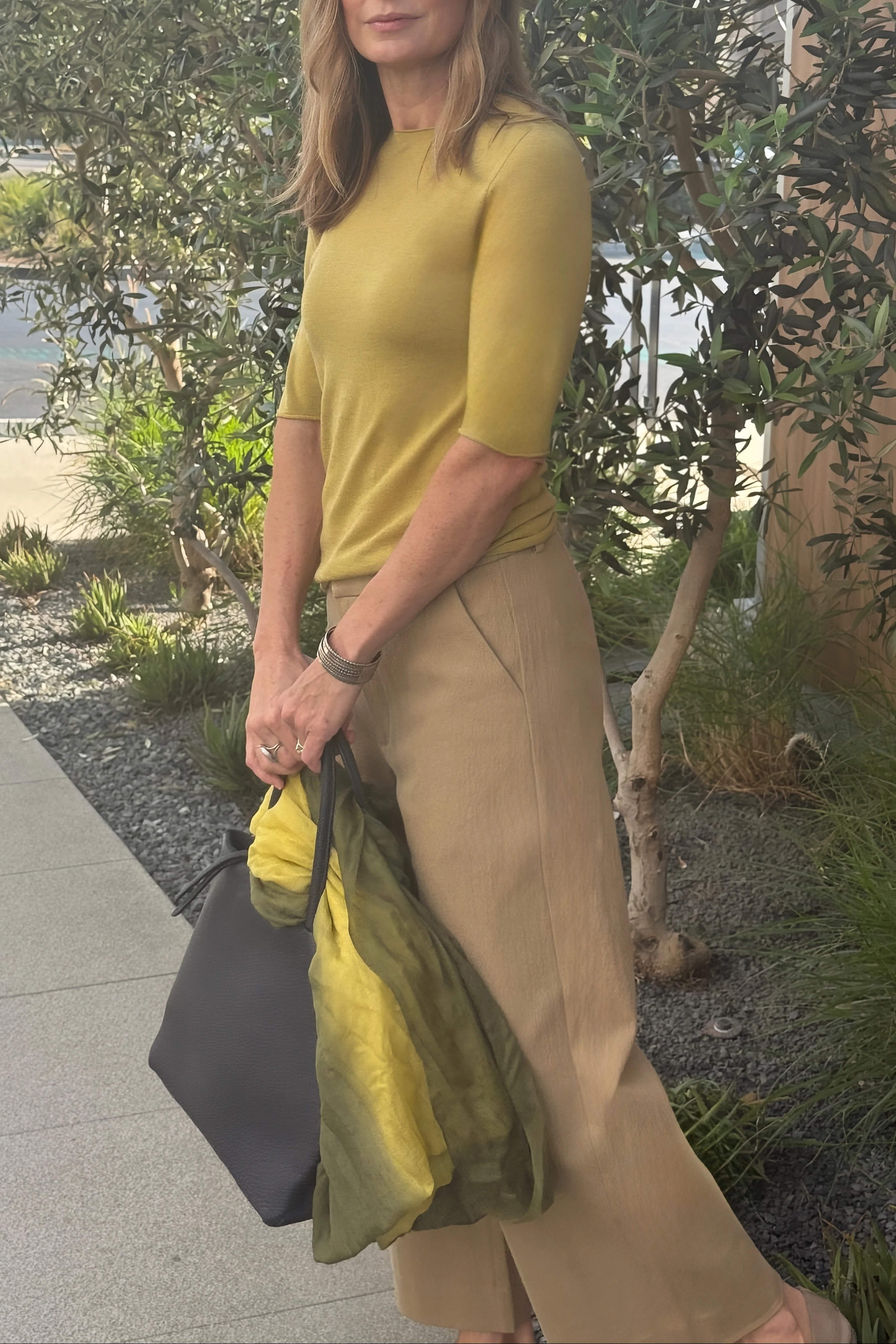 OCRA LIGHTWEIGHT SCARF IN HAND DYED CASHMERE