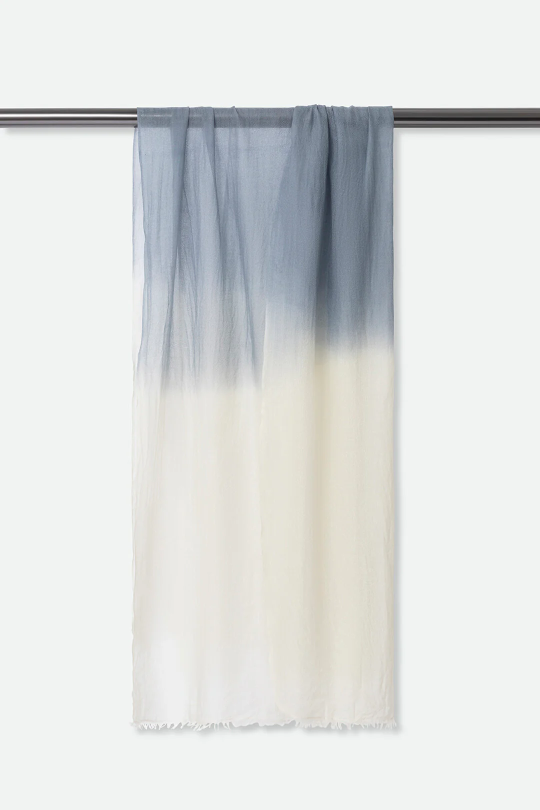SLATE OYSTER SHELL LIGHTWEIGHT SCARF IN HAND DYED CASHMERE - Image 2