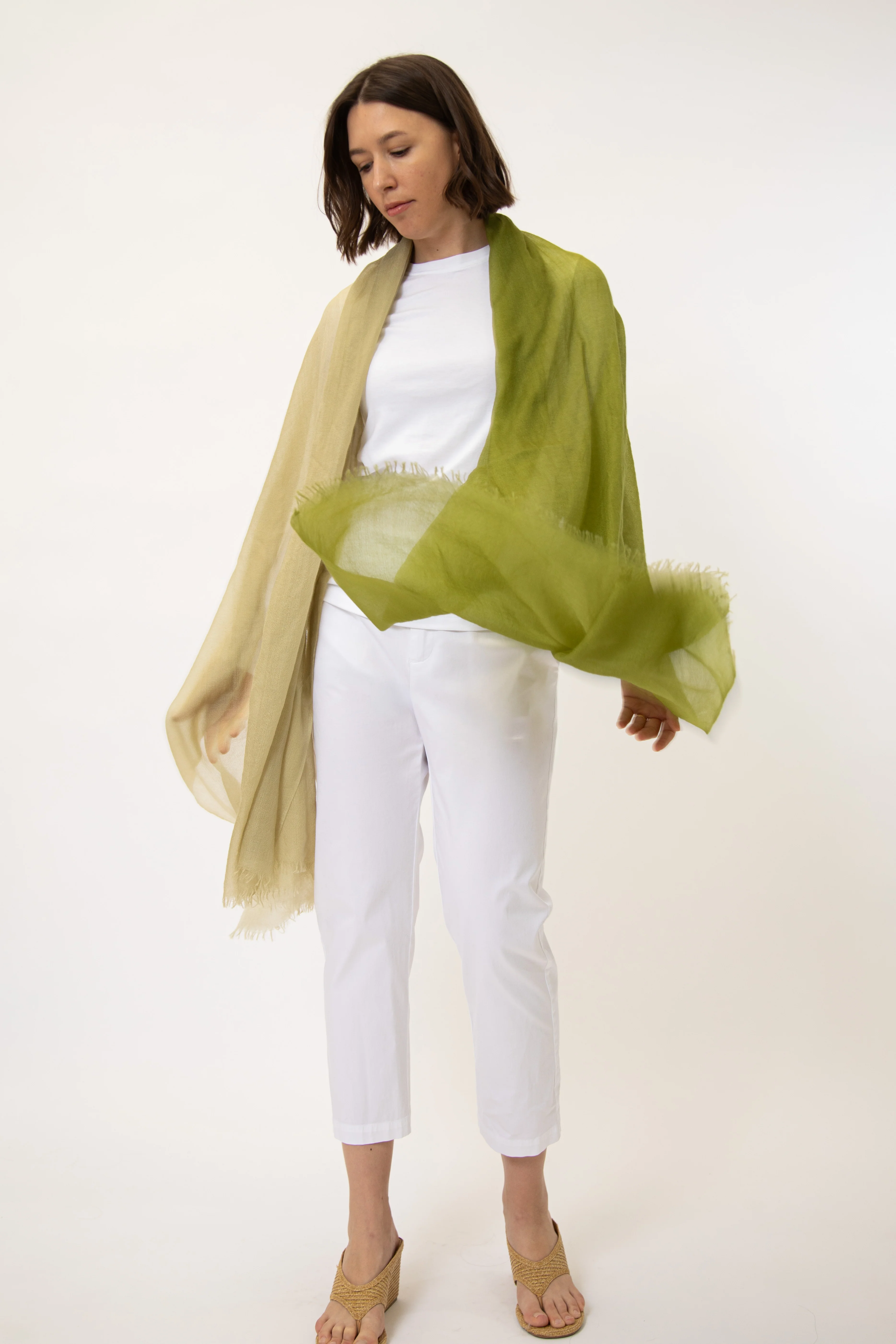 VERDE ARMY LIGHTWEIGHT SCARF IN HAND DYED CASHMERE