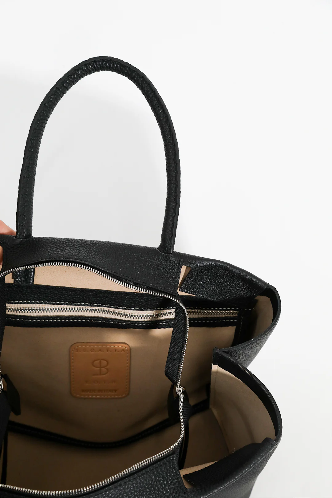 MARCEL HANDBAG IN ITALIAN LEATHER CHOCOLATE - Image 4