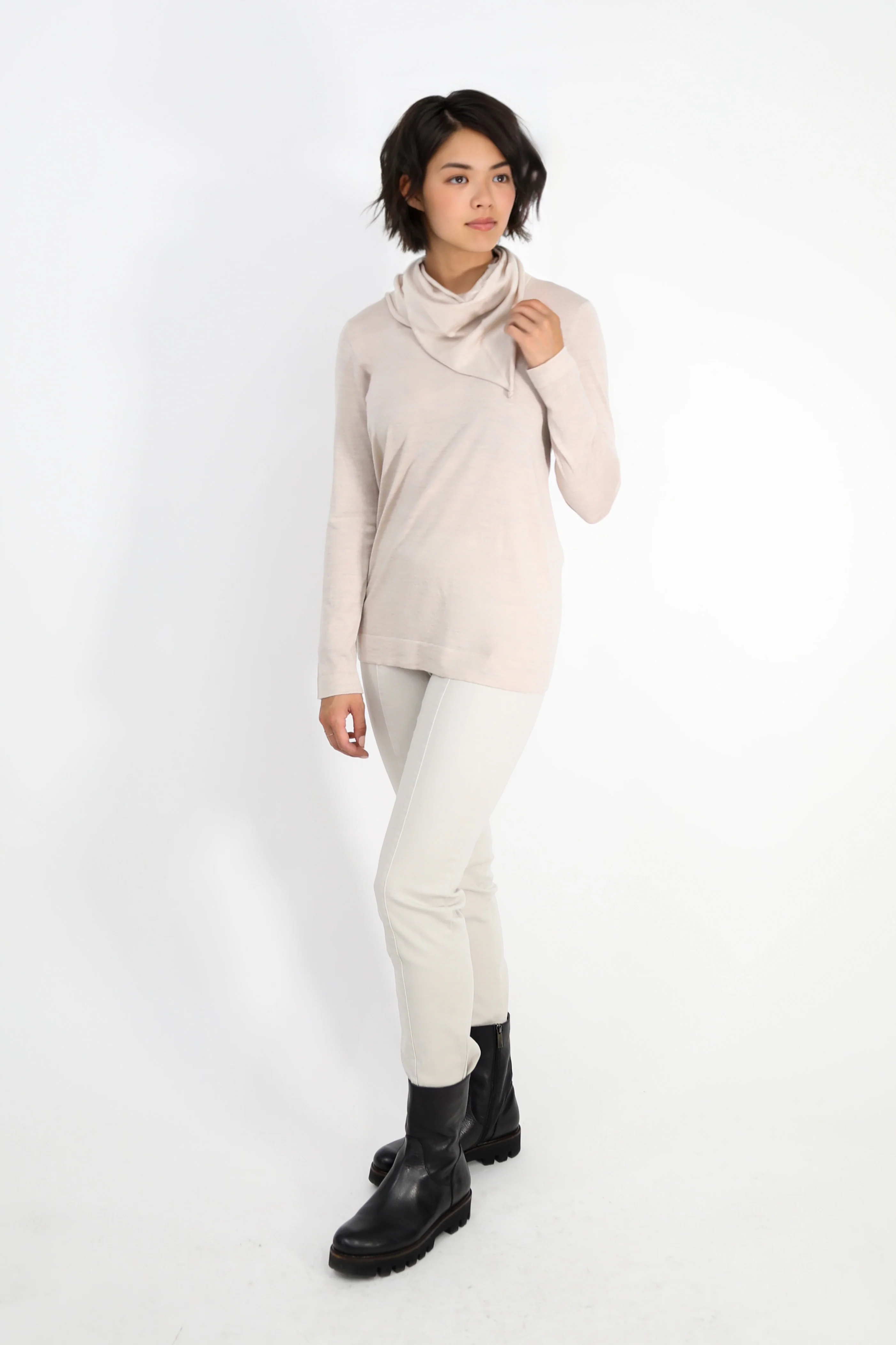 NICO LONG SLEEVE CREW & SCARF IN FINE MERINO - Image 12