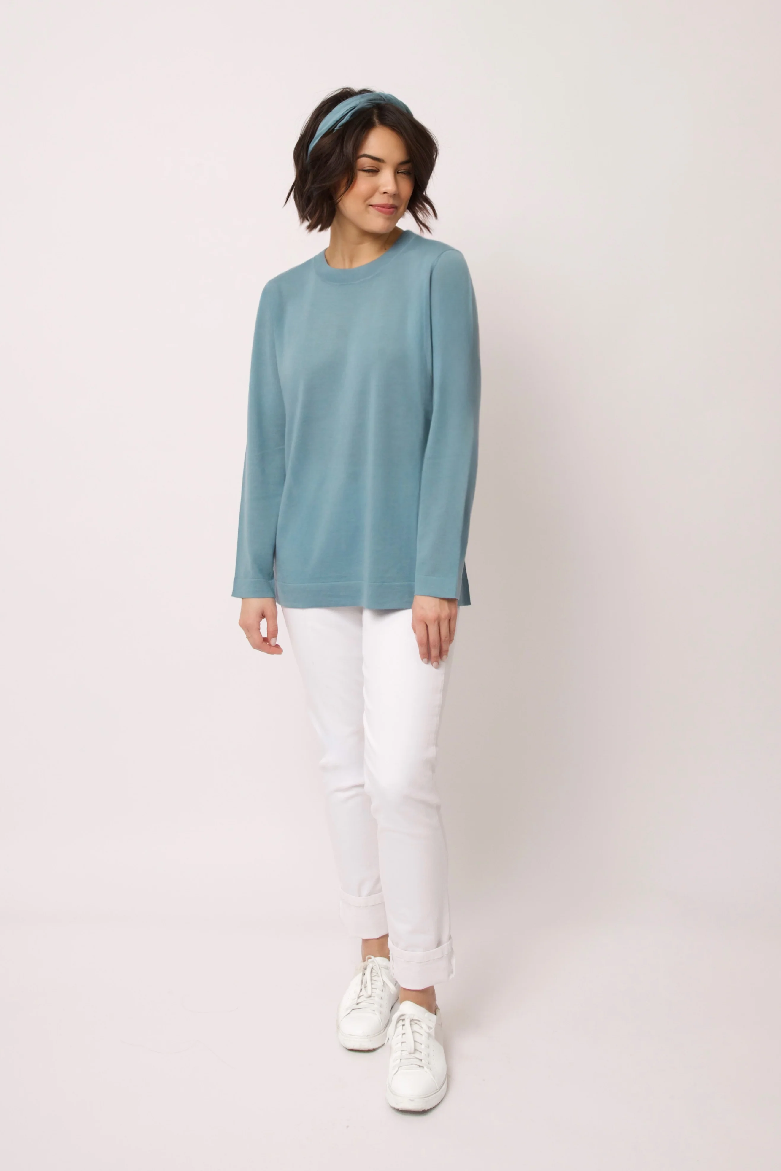 NICO LONG SLEEVE CREW & SCARF IN FINE MERINO - Image 2