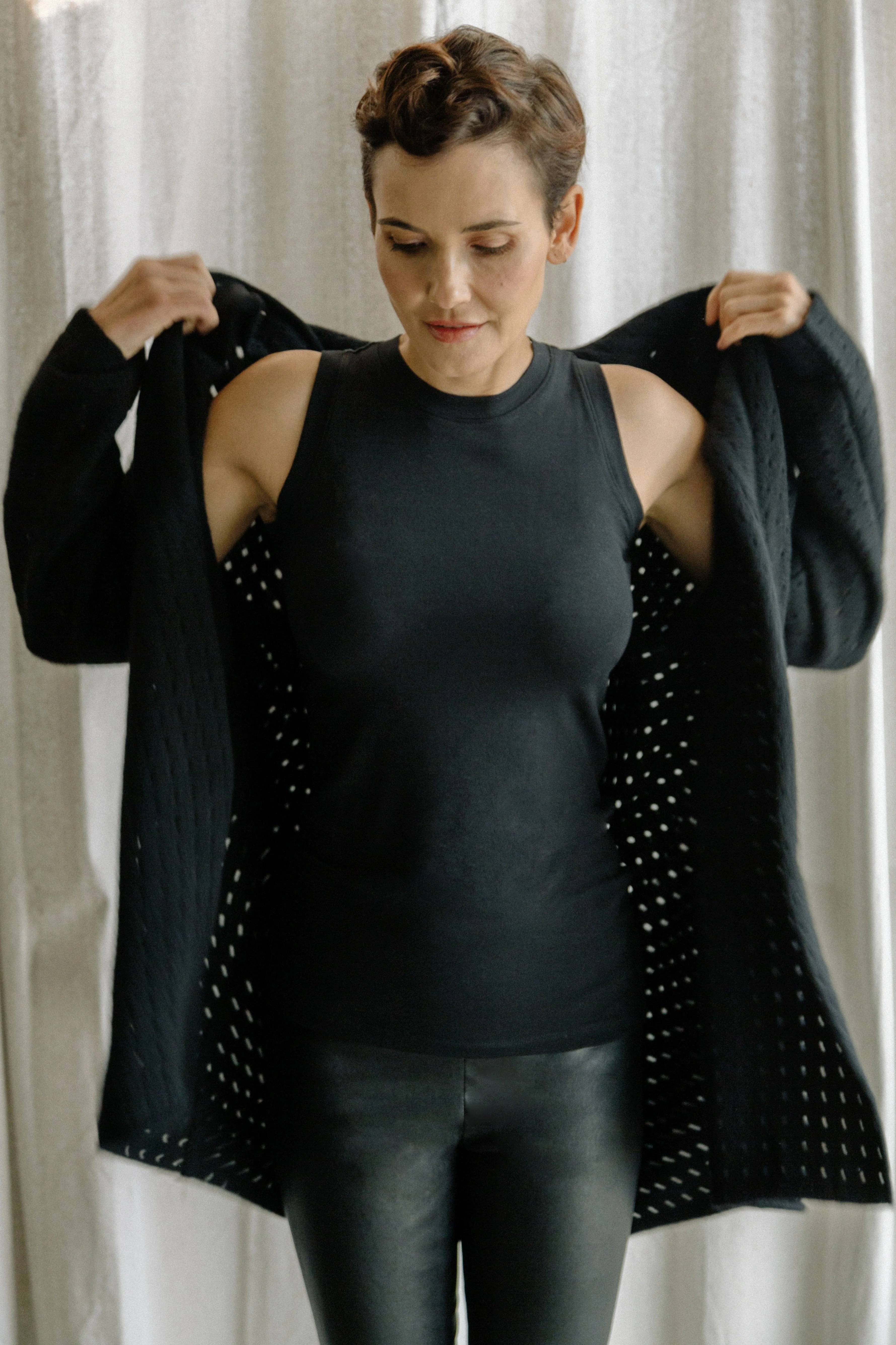 LIMITED EDITION MUSCLE TANK IN PIMA COTTON STRETCH - Image 16