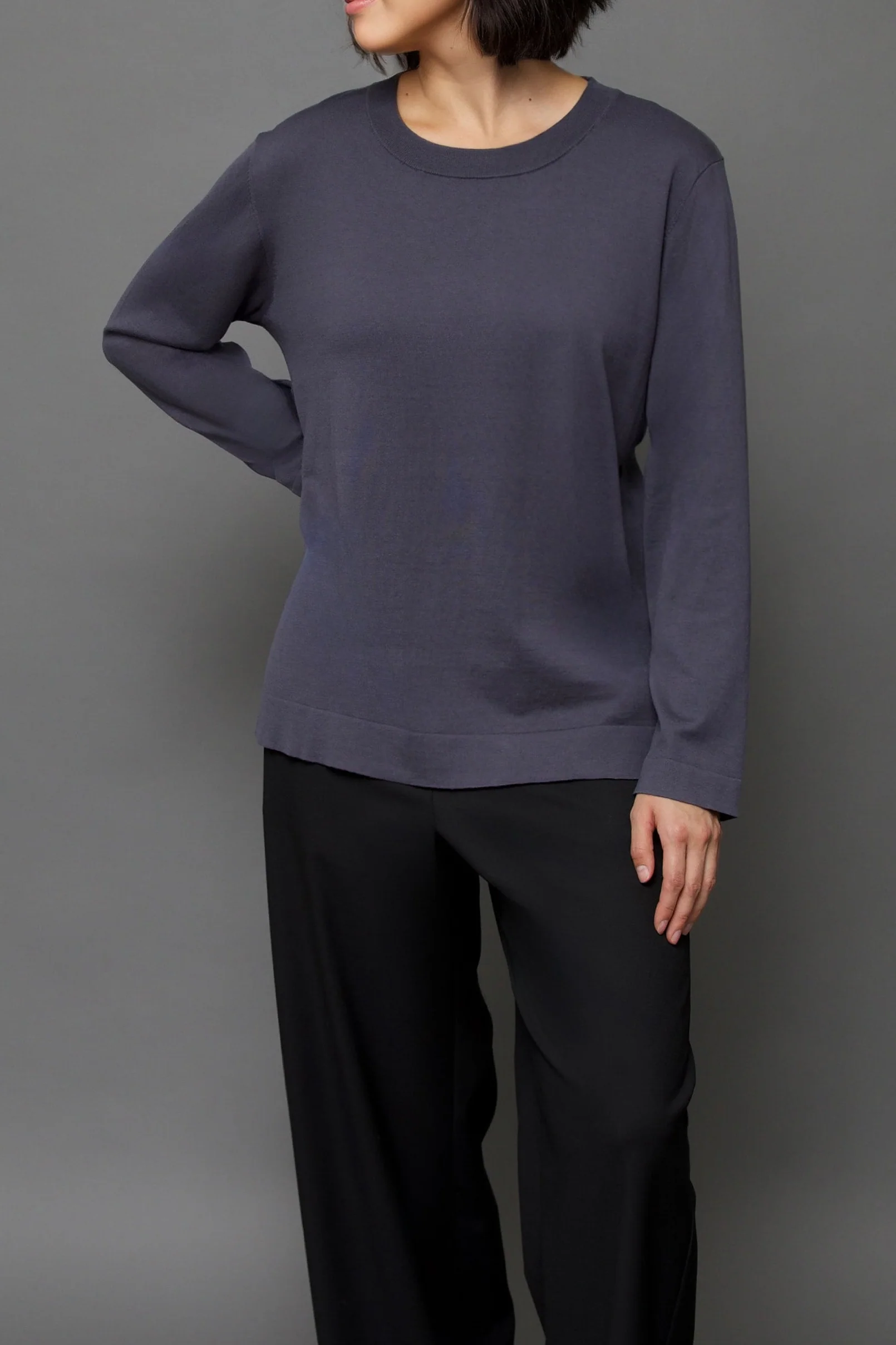 NICO LONG SLEEVE CREW IN FINE GAUGE ITALIAN SILK COTTON - Image 4