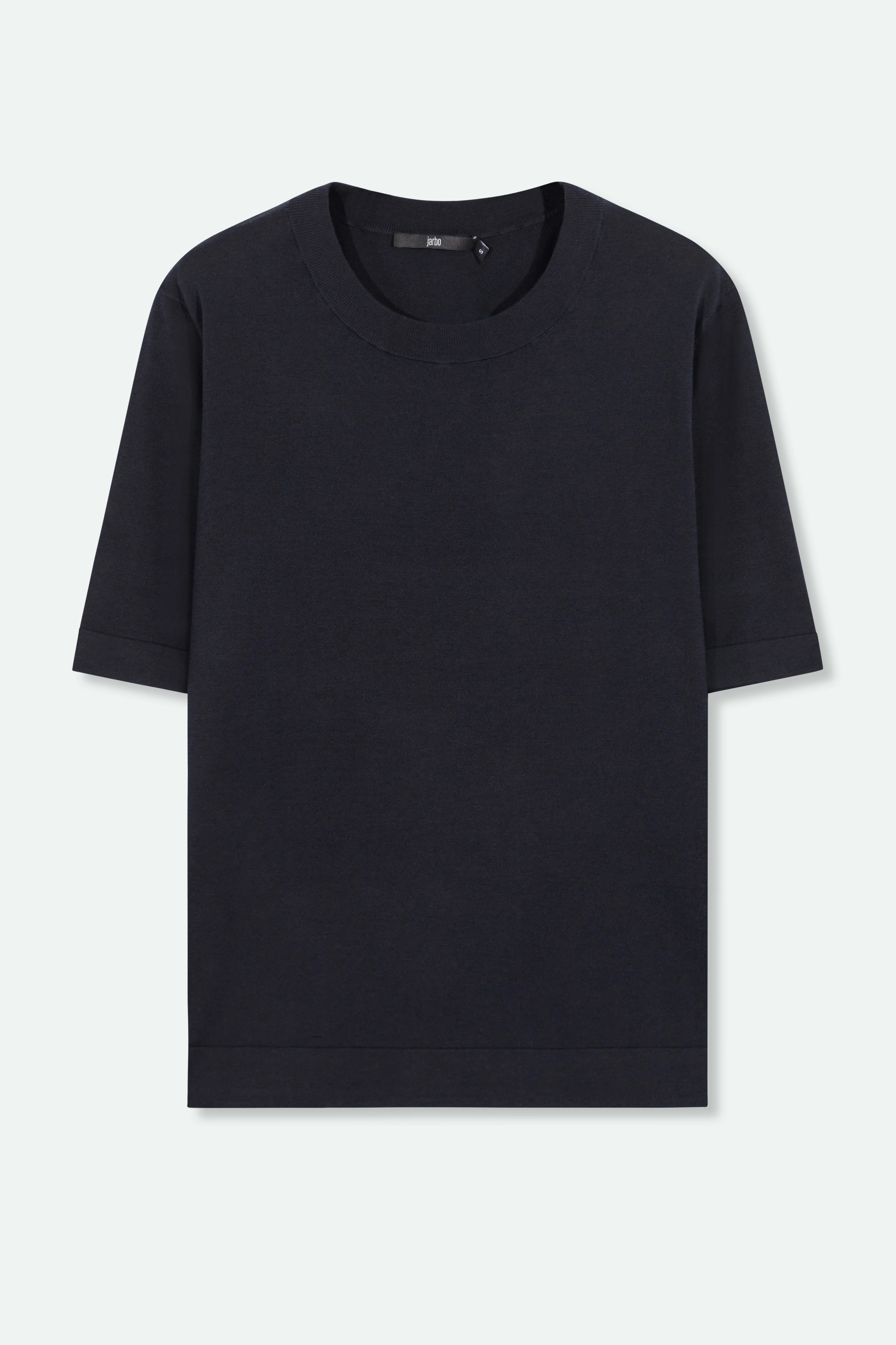 NICO TENNIS ELBOW SLEEVE CREW IN FINE GAUGE ITALIAN SILK COTTON - Image 6