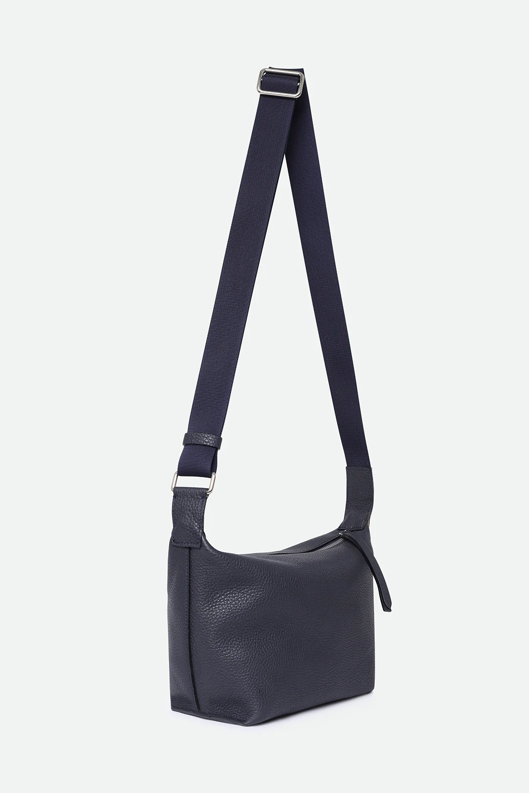 RAVELLO ITALIAN LEATHER HANDBAG IN NAVY - Image 2