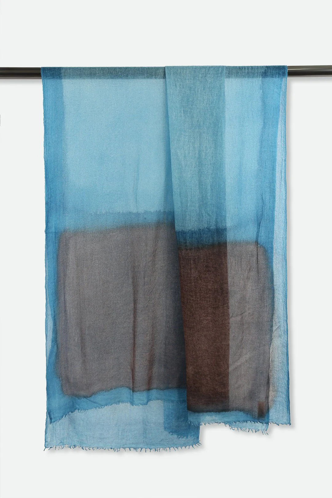 BORDERED EARTH SCARF IN HAND DYED CASHMERE - Image 2