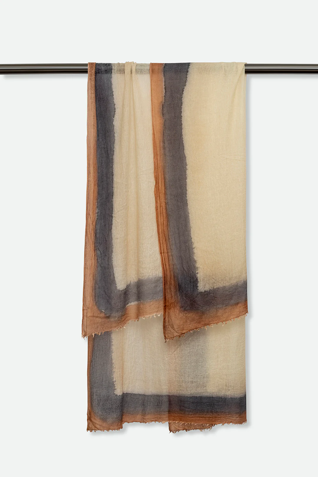 CHARCOAL NUTMEG SCARF IN HAND DYED CASHMERE - Image 3