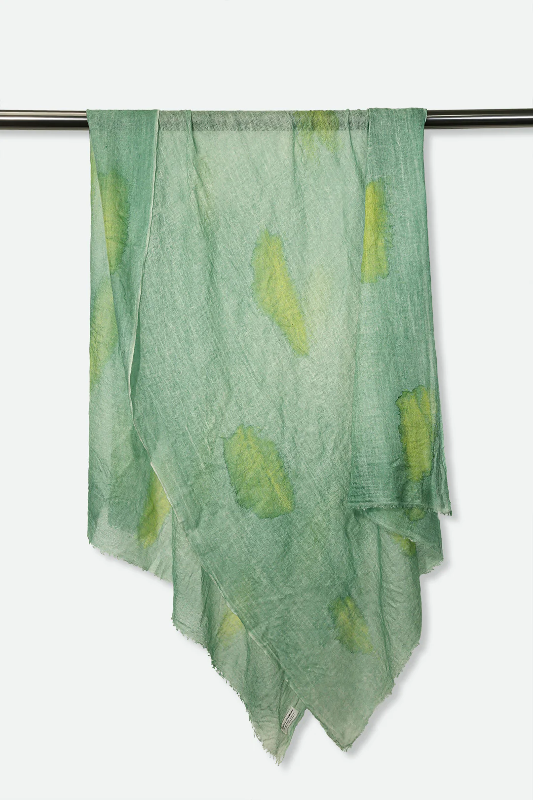 GREEN FIELD SCARF IN HAND DYED CASHMERE - Image 2