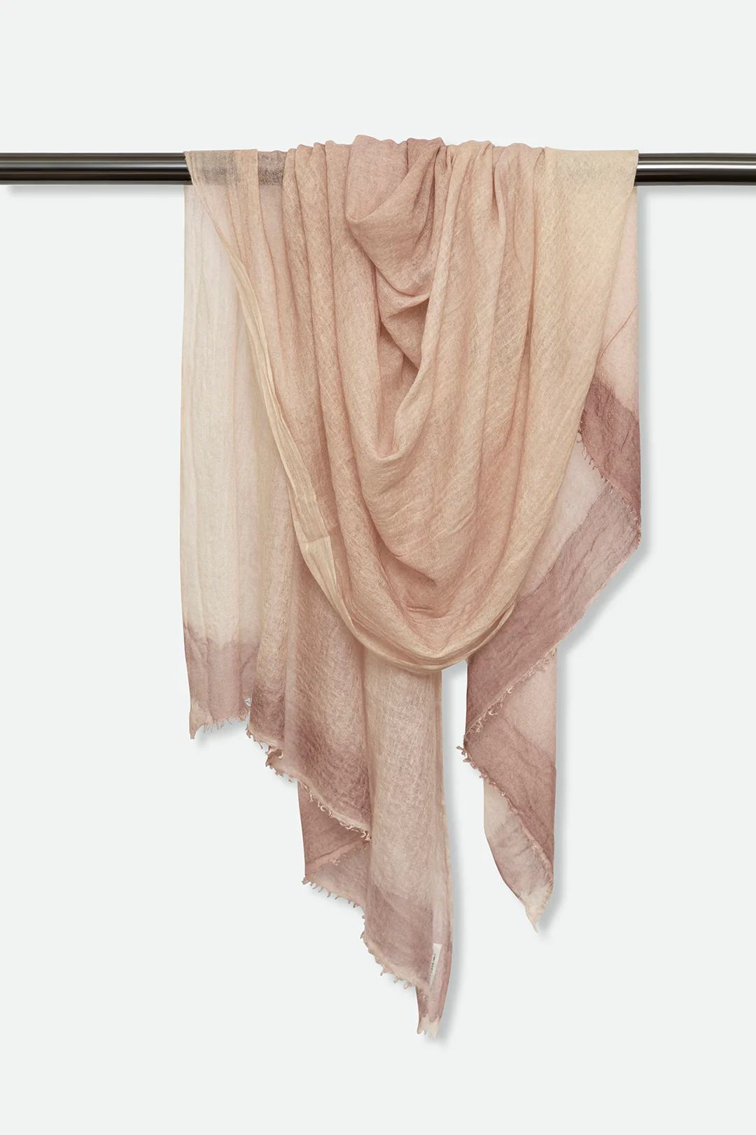 ROSE POWDER SCARF IN HAND DYED CASHMERE - Image 2