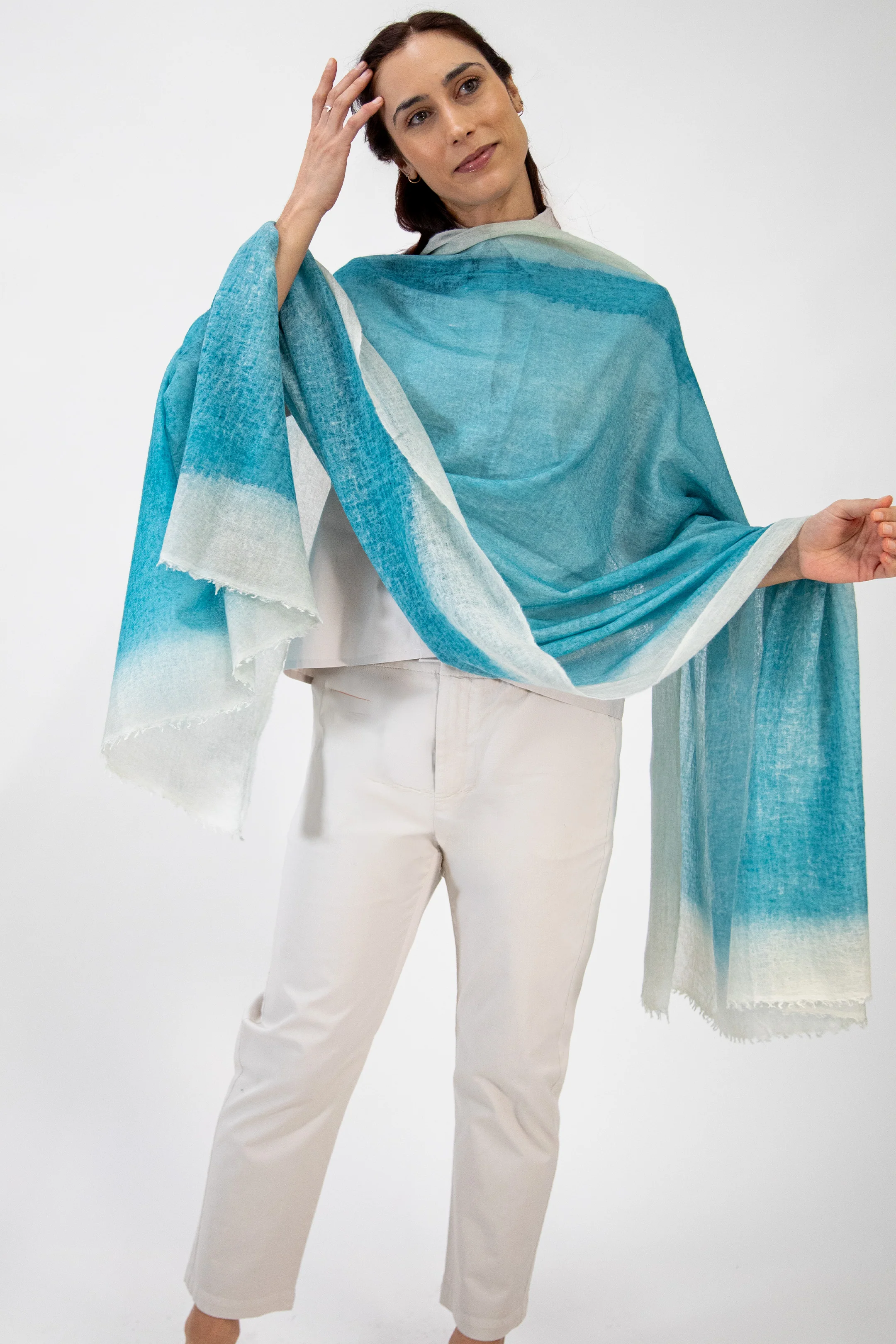 SEAFOAM SCARF IN HAND DYED CASHMERE