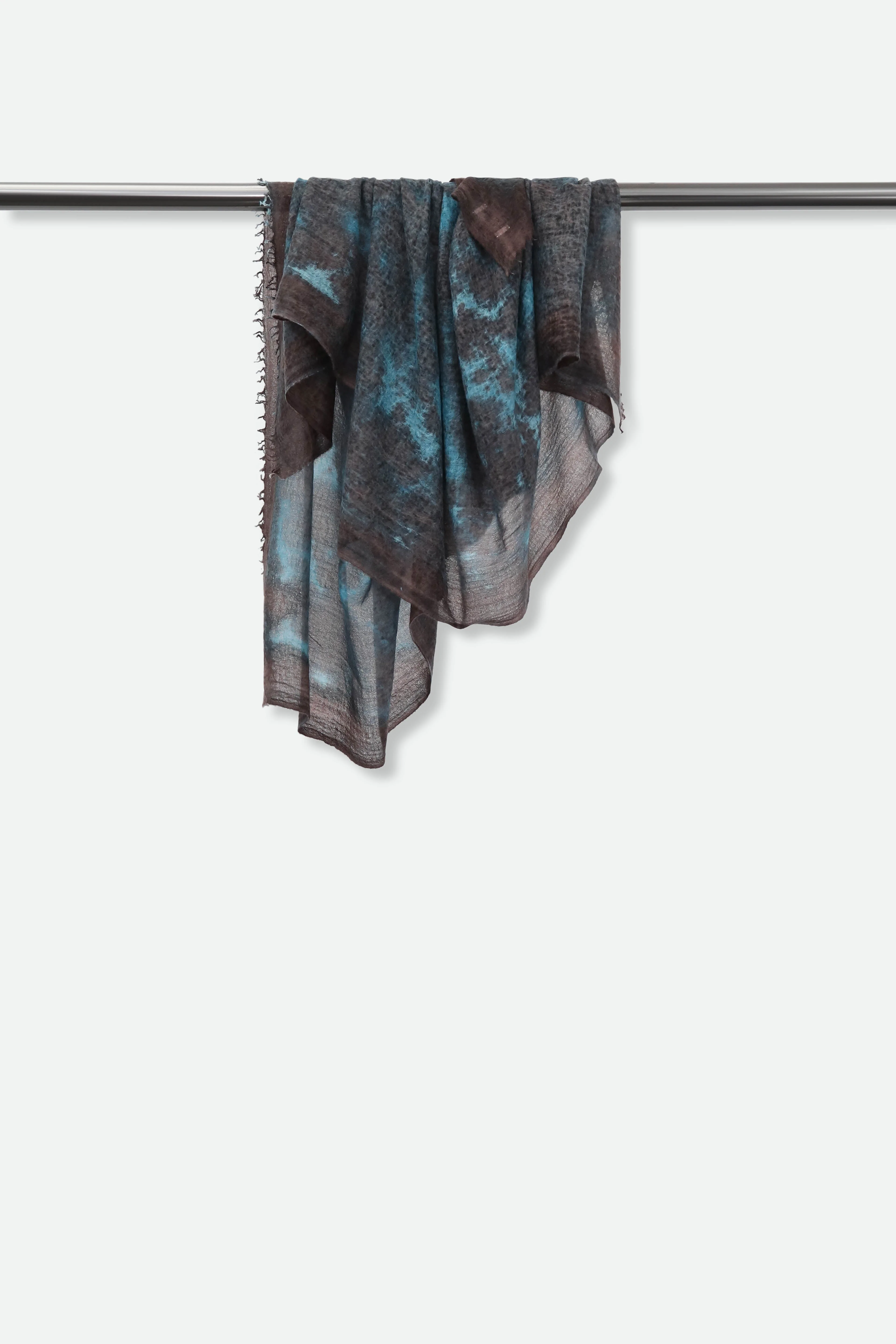 BRONZED TURQUOISE SCARF IN HAND DYED CASHMERE - Image 3