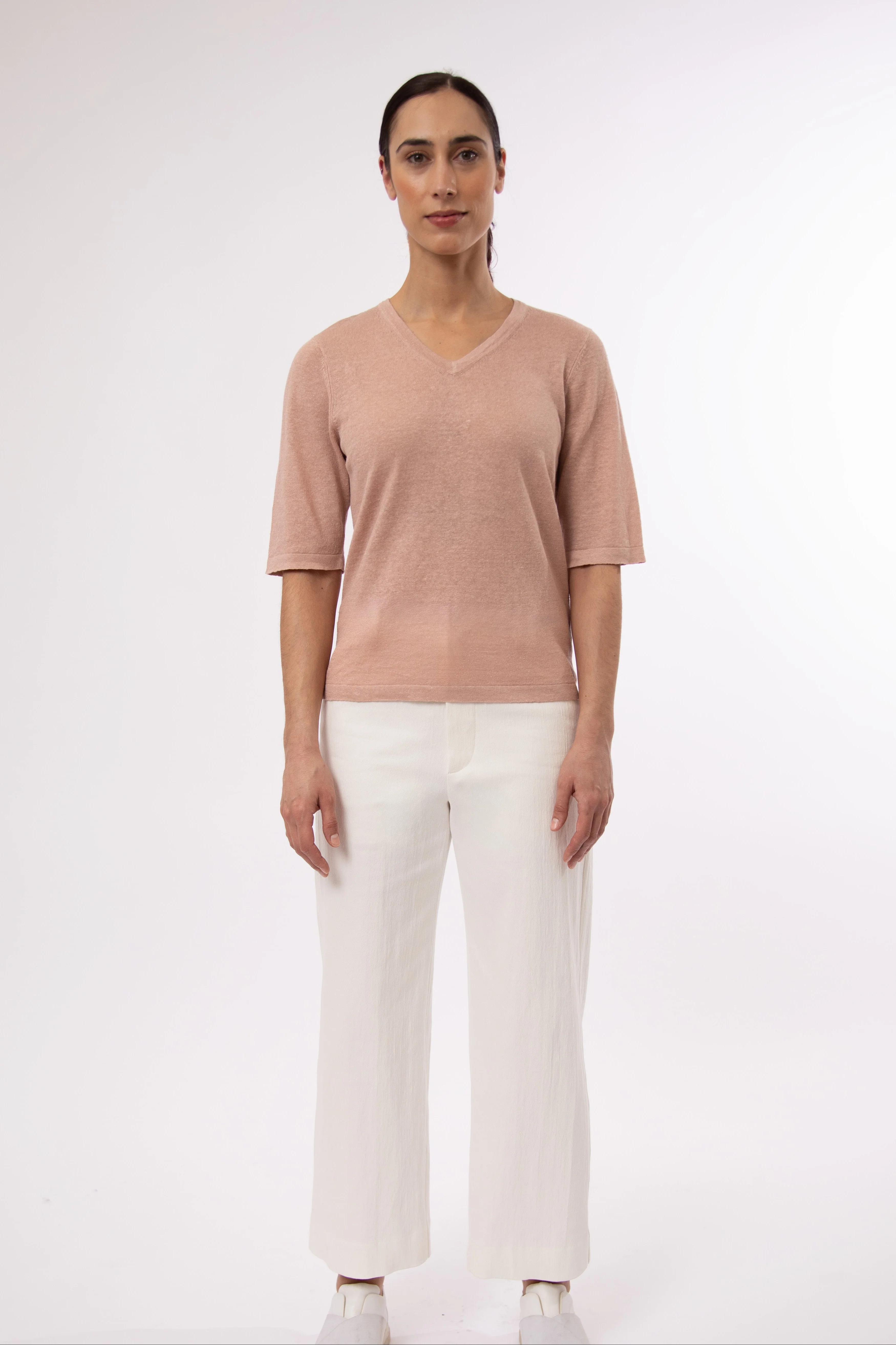 VERO V-NECK IN FINE GAUGE ITALIAN LINEN KNIT - Image 5